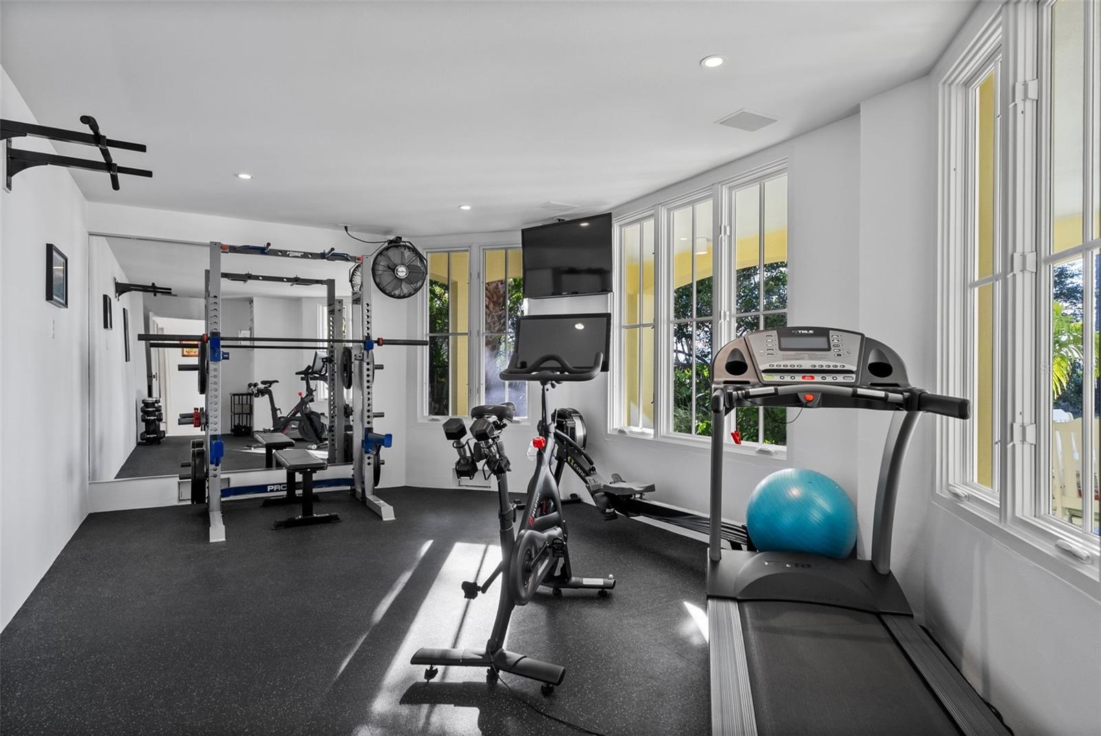 Image 62 of 83 For 3440 Gulfmead Drive