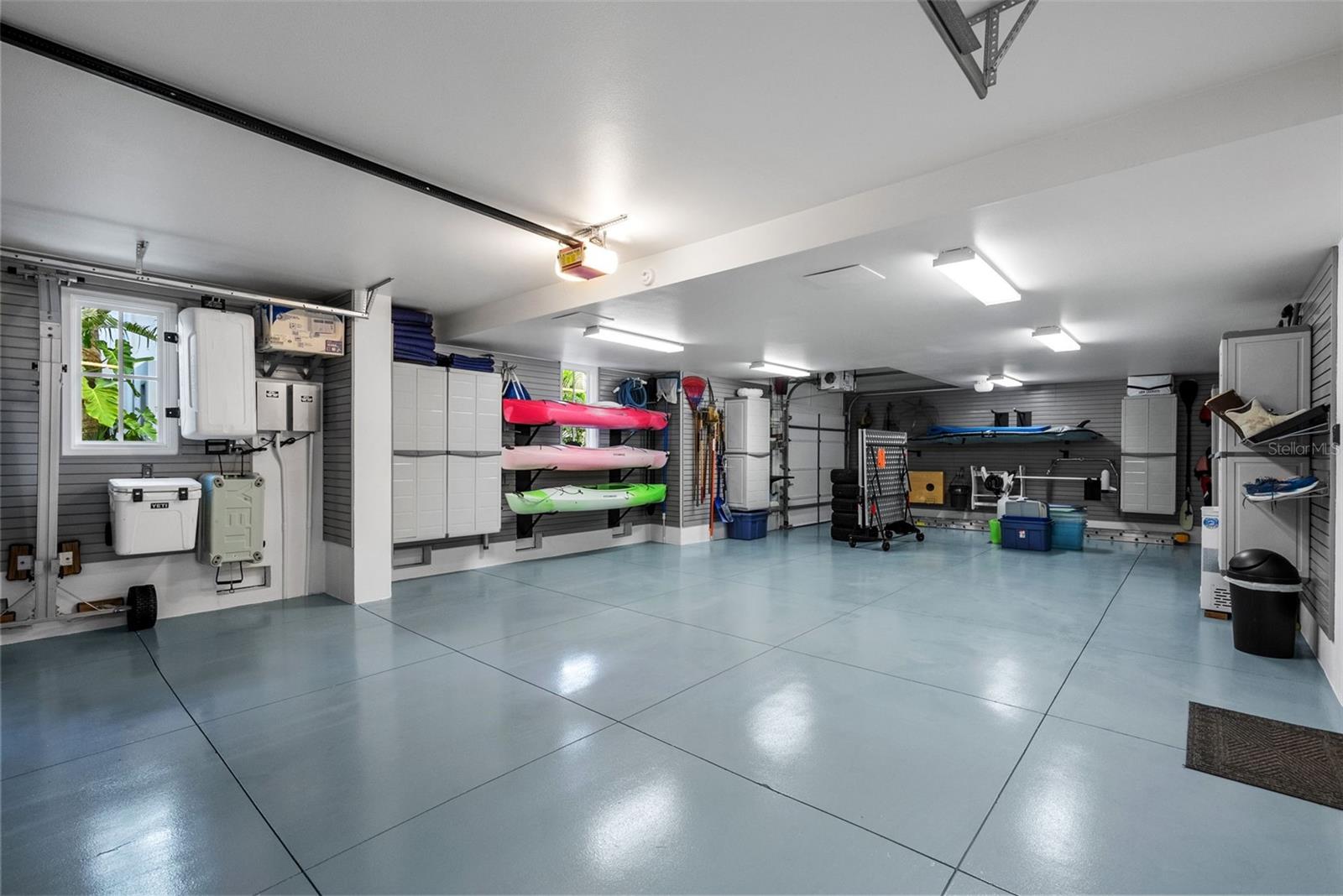 Image 64 of 83 For 3440 Gulfmead Drive