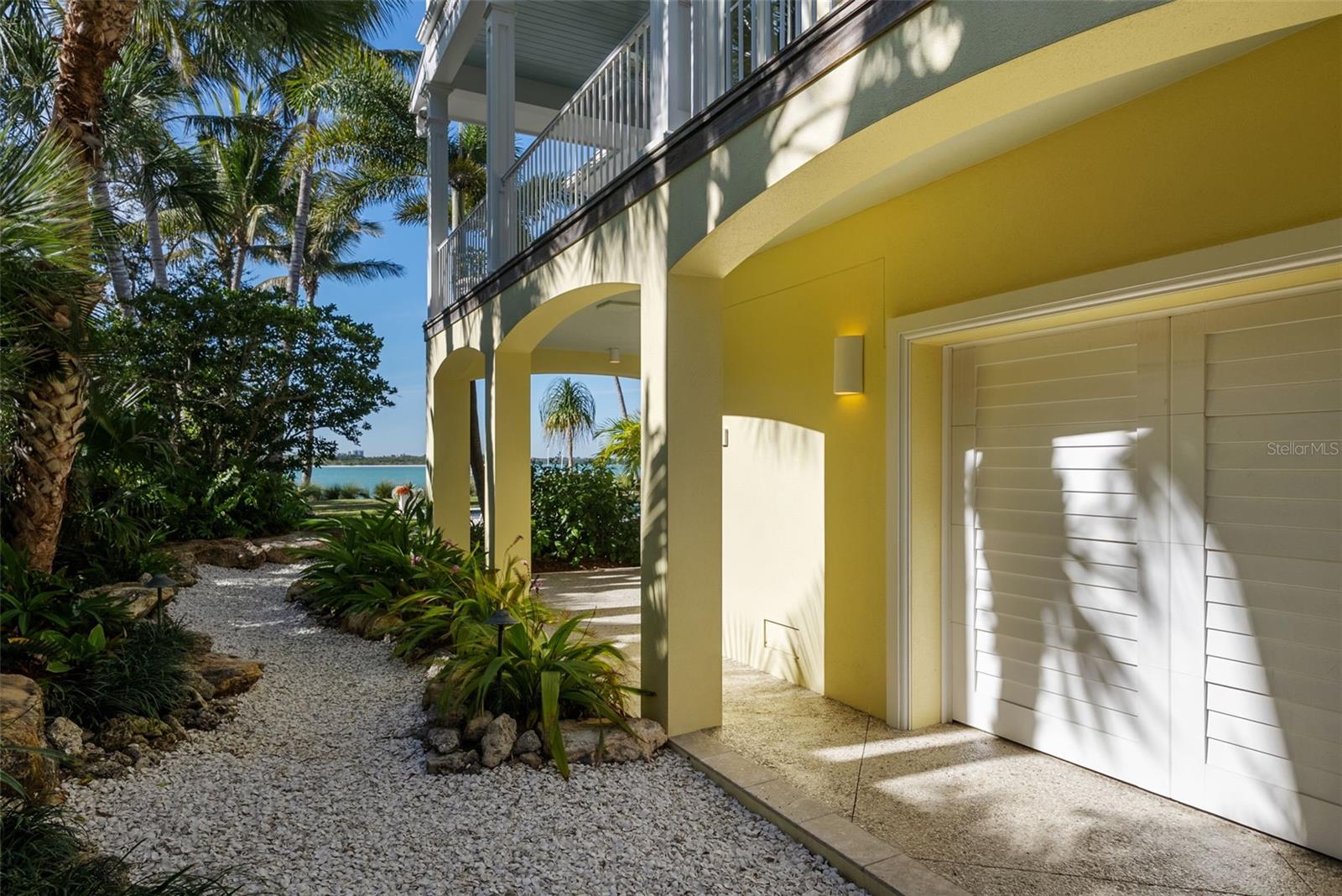 Image 66 of 83 For 3440 Gulfmead Drive