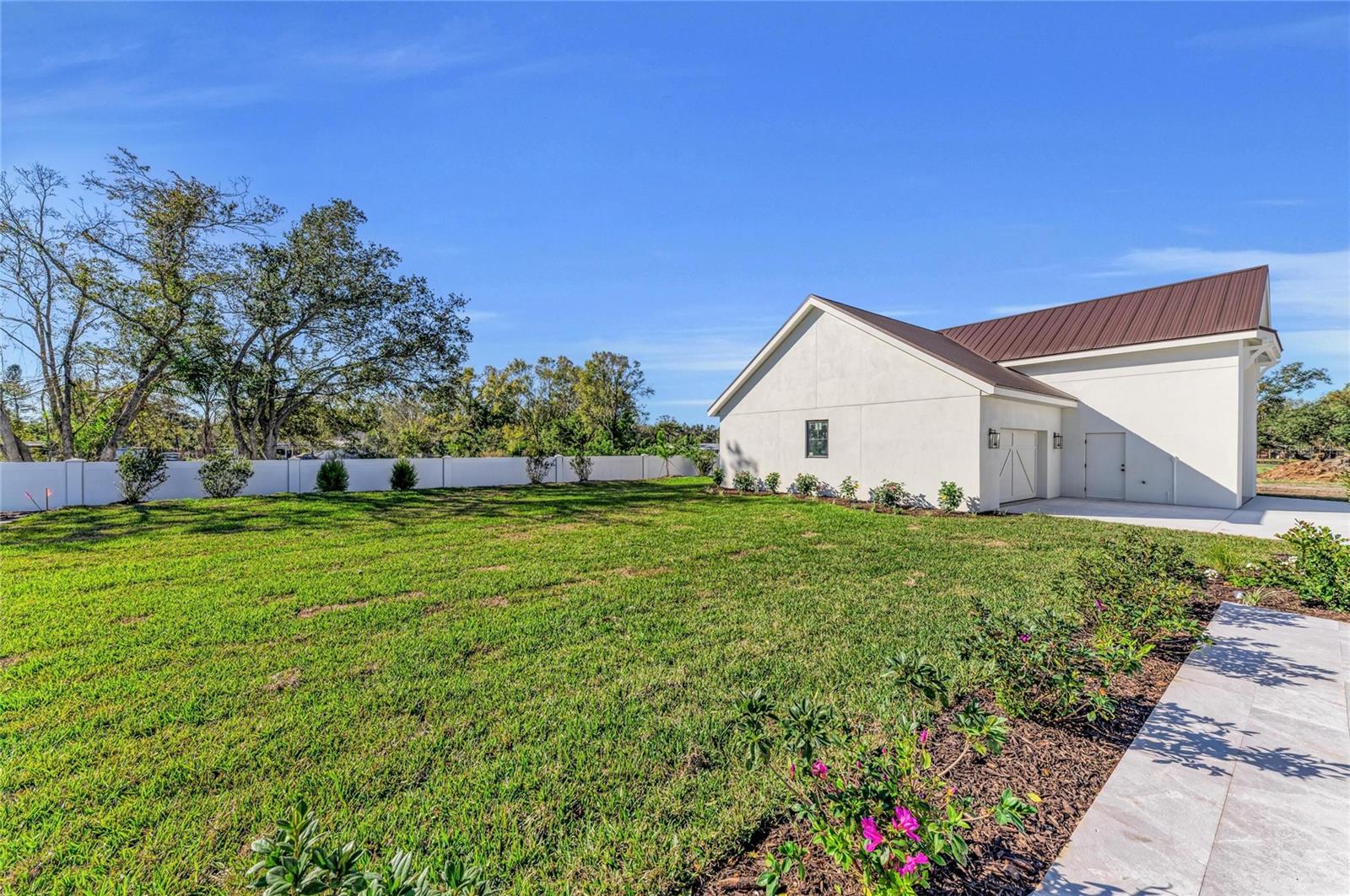 Image 4 of 67 For 6609 Paladin Court