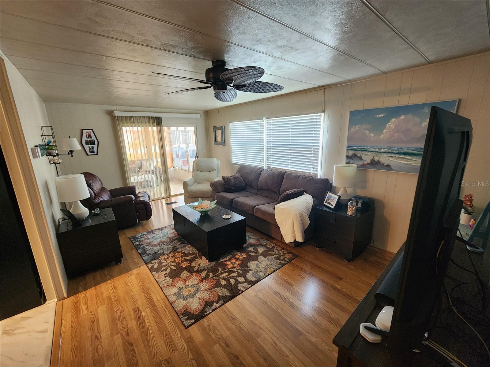 Image 12 of 36 For 808 53rd Avenue E 22