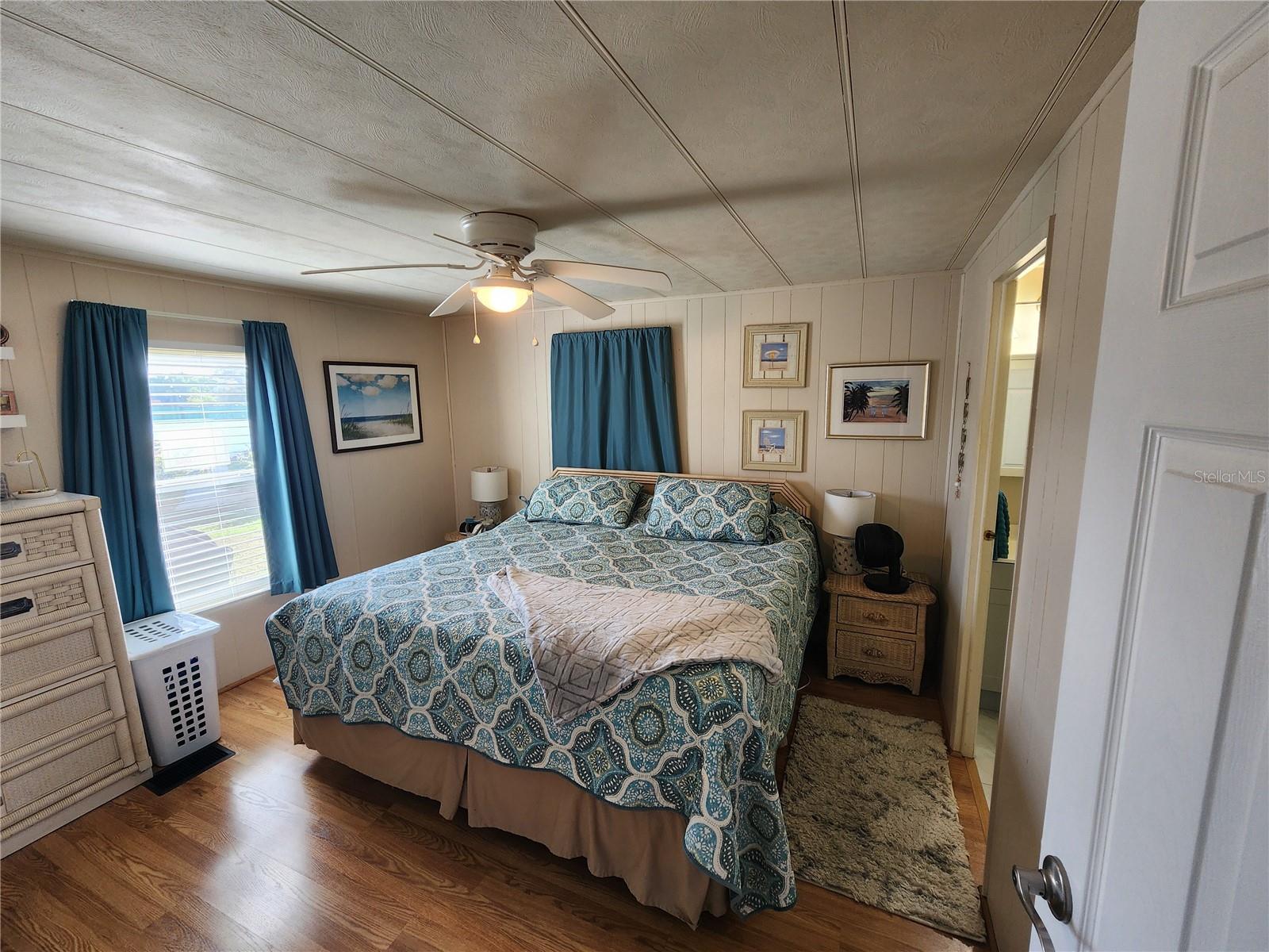 Image 17 of 36 For 808 53rd Avenue E 22