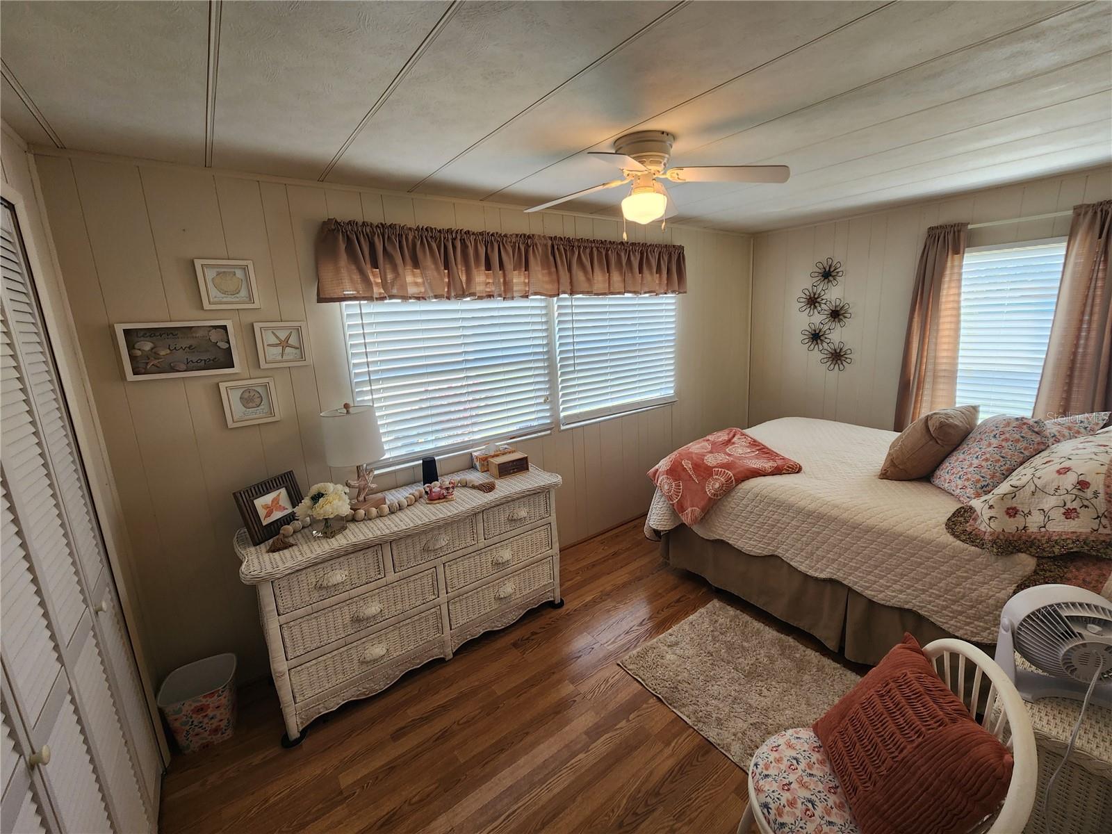 Image 22 of 36 For 808 53rd Avenue E 22