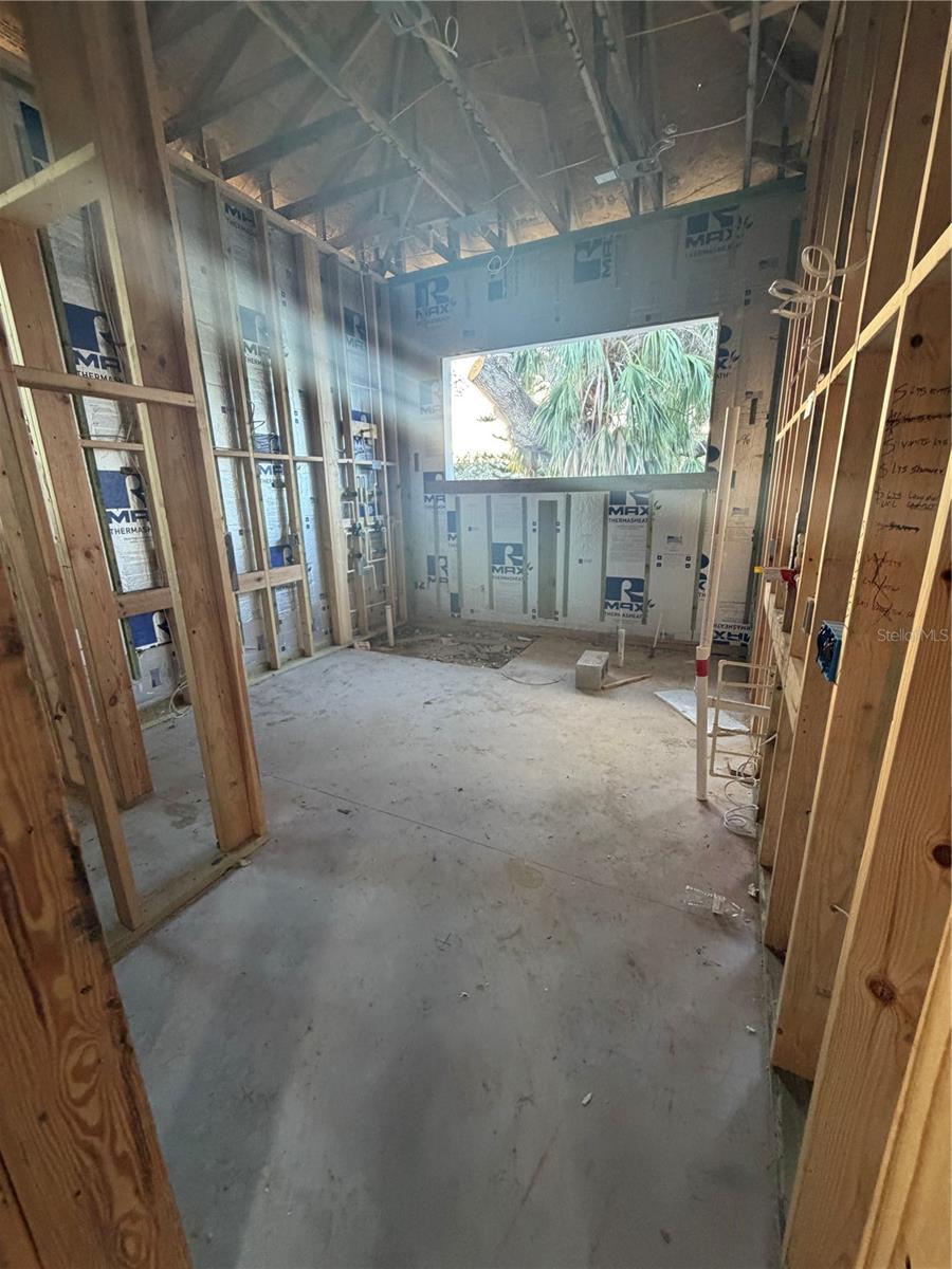 Image 21 of 41 For 4644 Higel Avenue