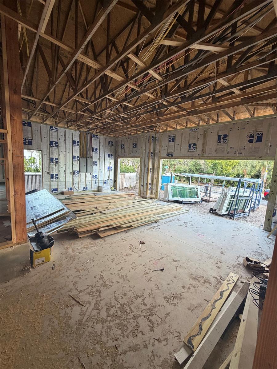 Image 23 of 41 For 4644 Higel Avenue