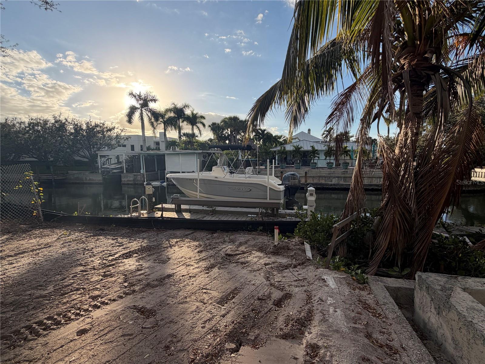 Image 38 of 41 For 4644 Higel Avenue