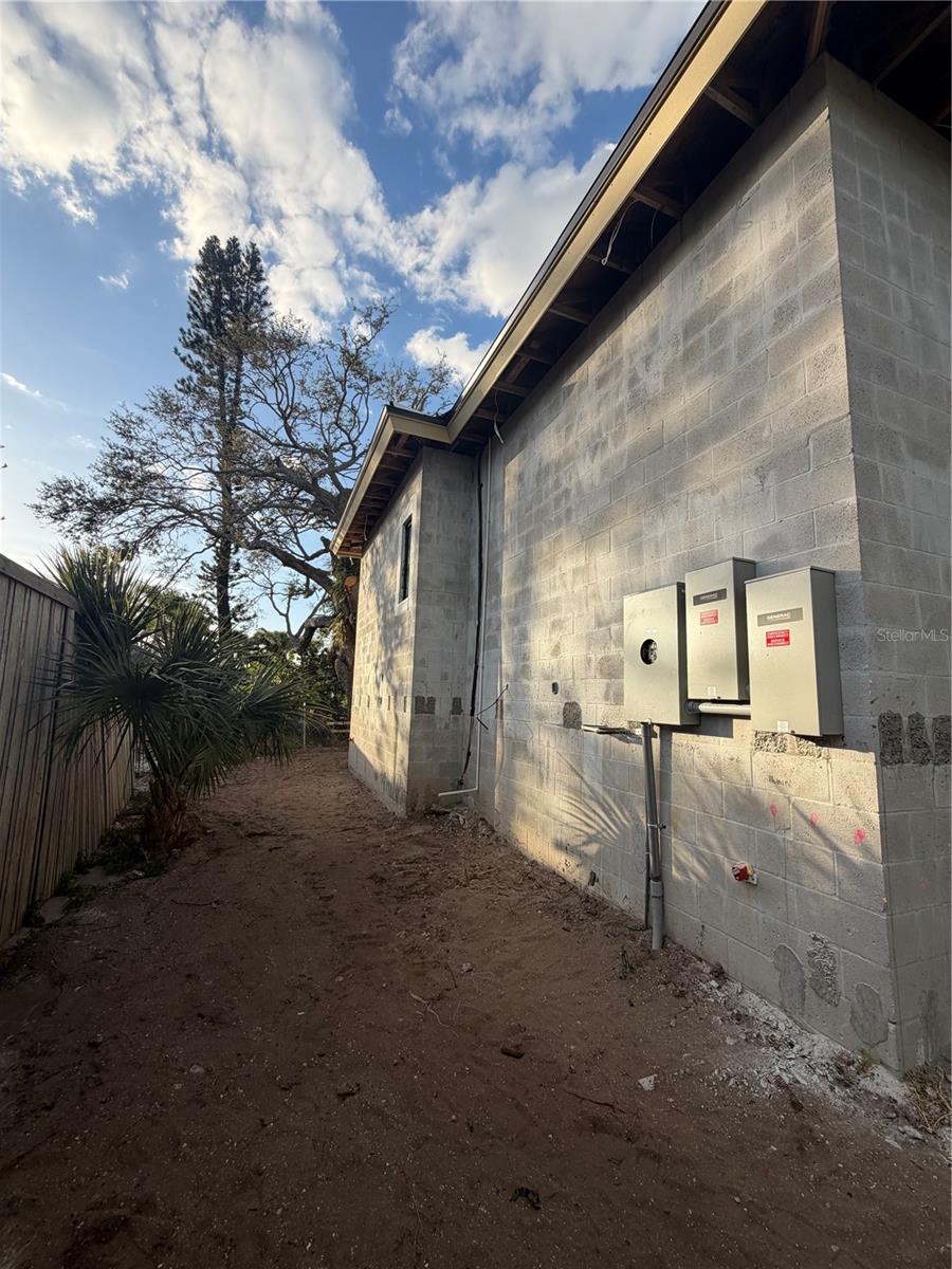 Image 40 of 41 For 4644 Higel Avenue