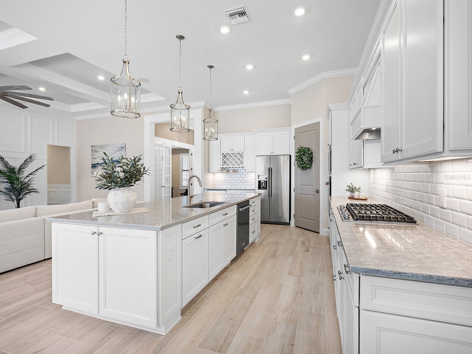 Image 13 of 64 For 1402 Sailview Place