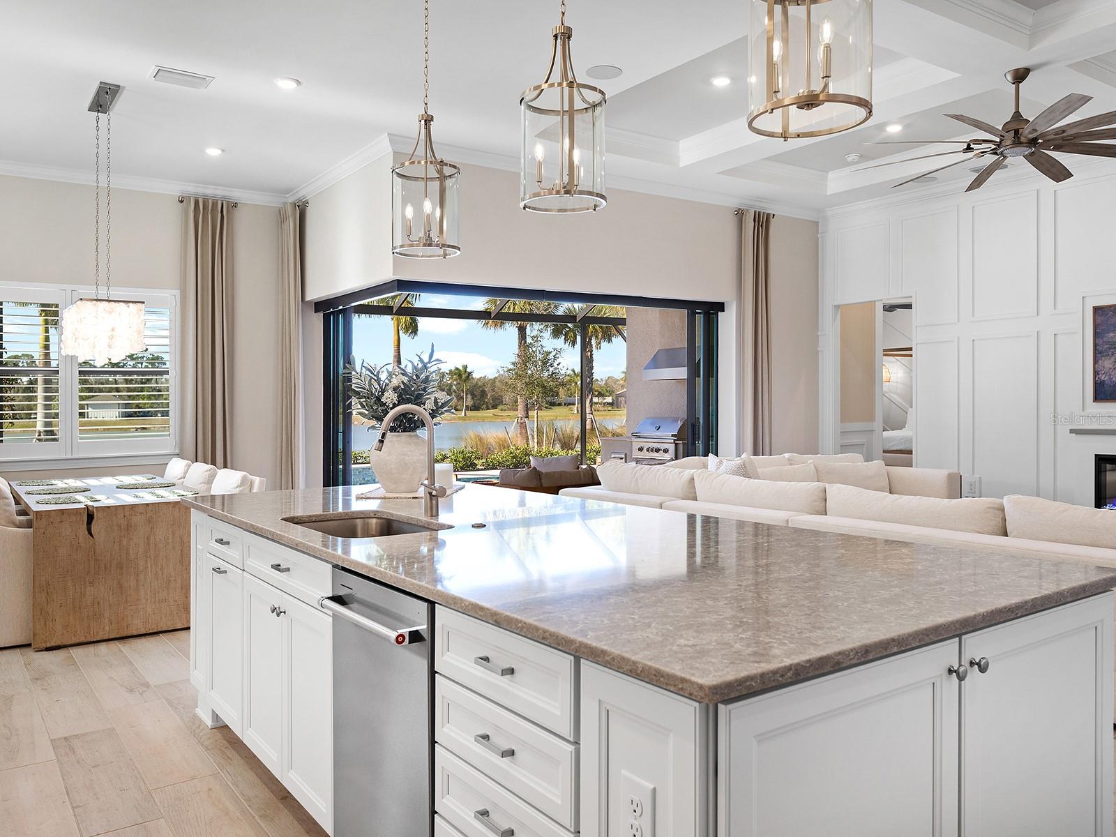 Image 15 of 64 For 1402 Sailview Place