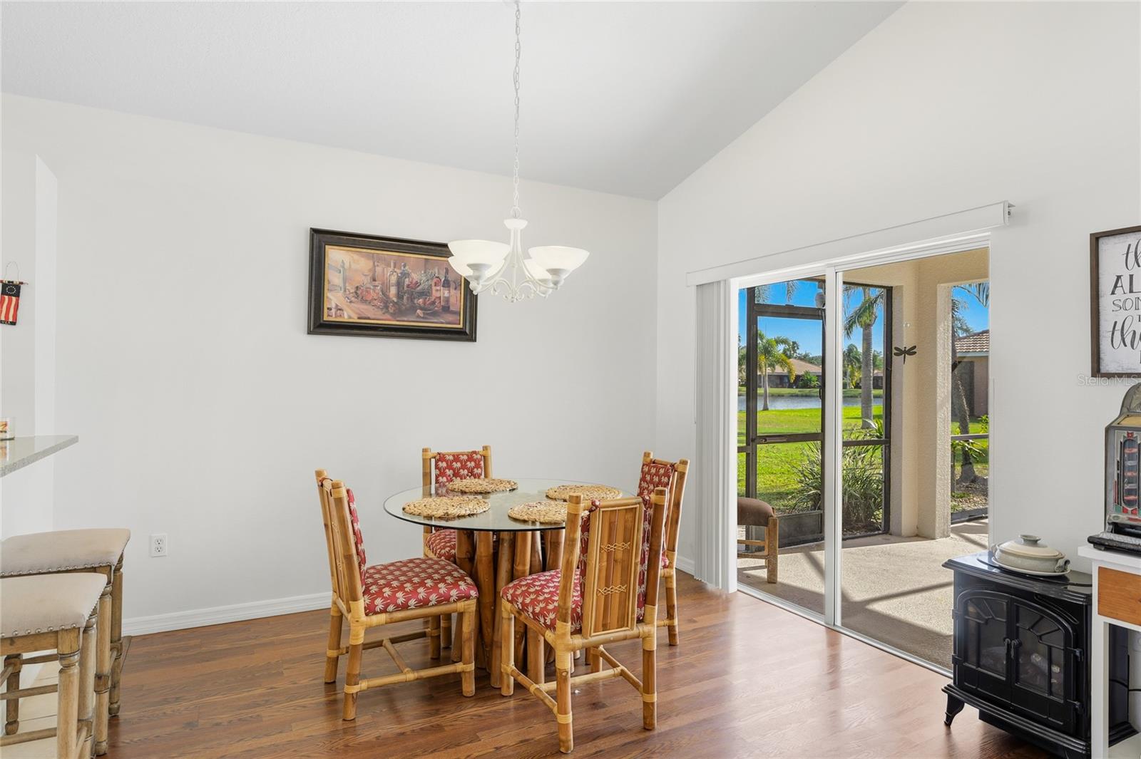 Image 11 of 70 For 8222 Haven Harbour Way