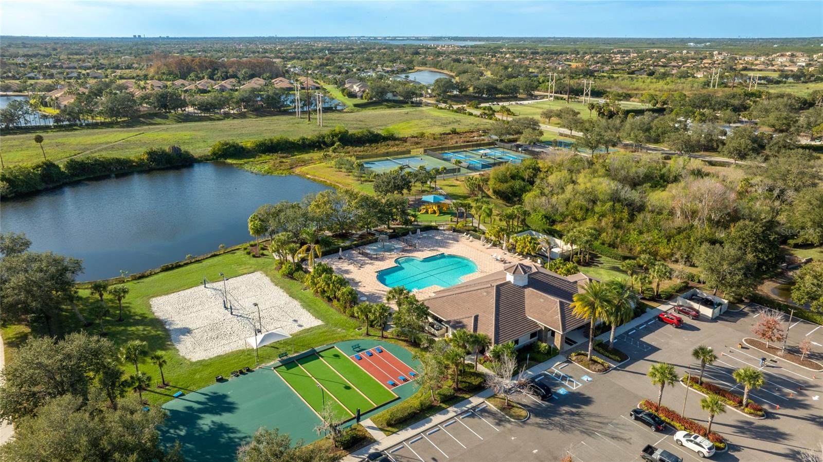 Image 45 of 70 For 8222 Haven Harbour Way