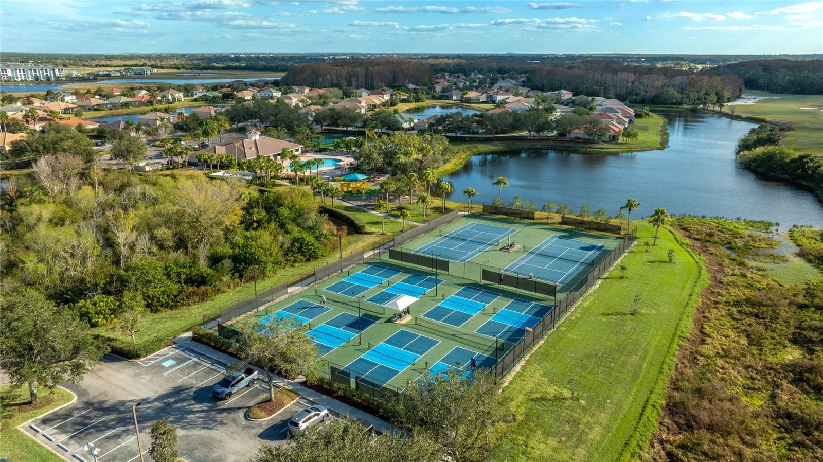 Image 53 of 70 For 8222 Haven Harbour Way