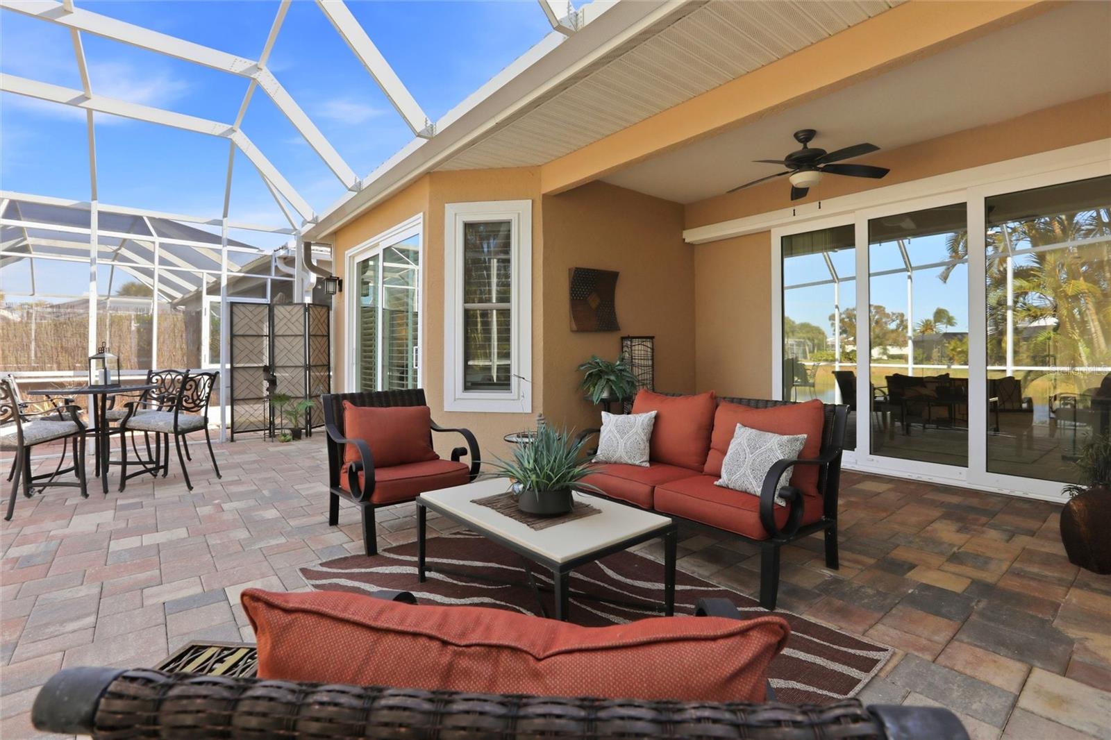 Image 31 of 39 For 4083 Via Mirada