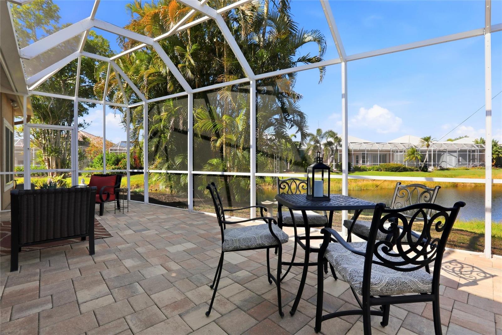 Image 33 of 39 For 4083 Via Mirada