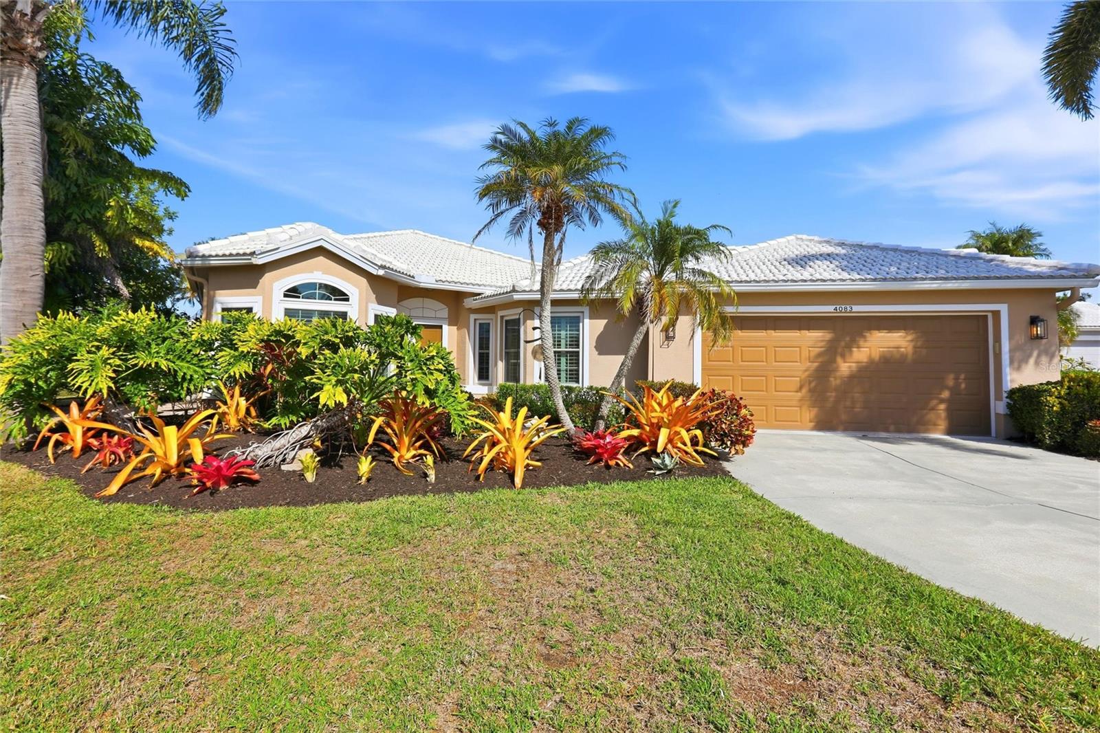 Image 4 of 39 For 4083 Via Mirada