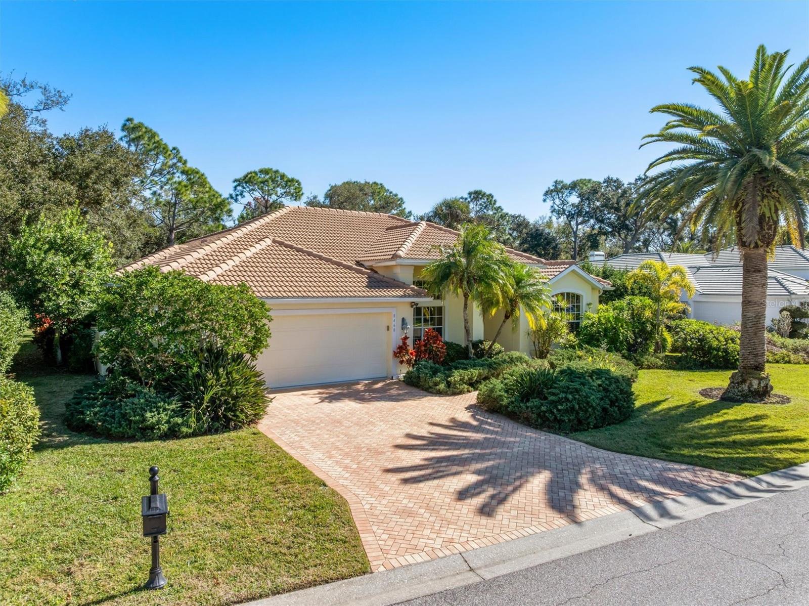 Image 2 of 50 For 8468 Woodbriar Drive