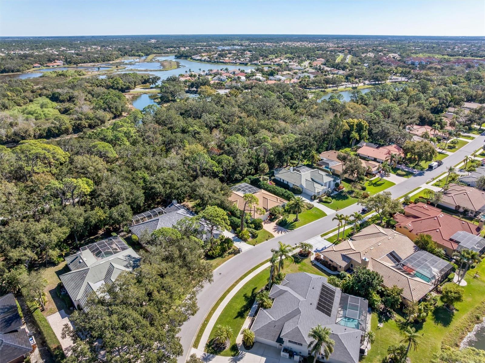 Image 40 of 50 For 8468 Woodbriar Drive