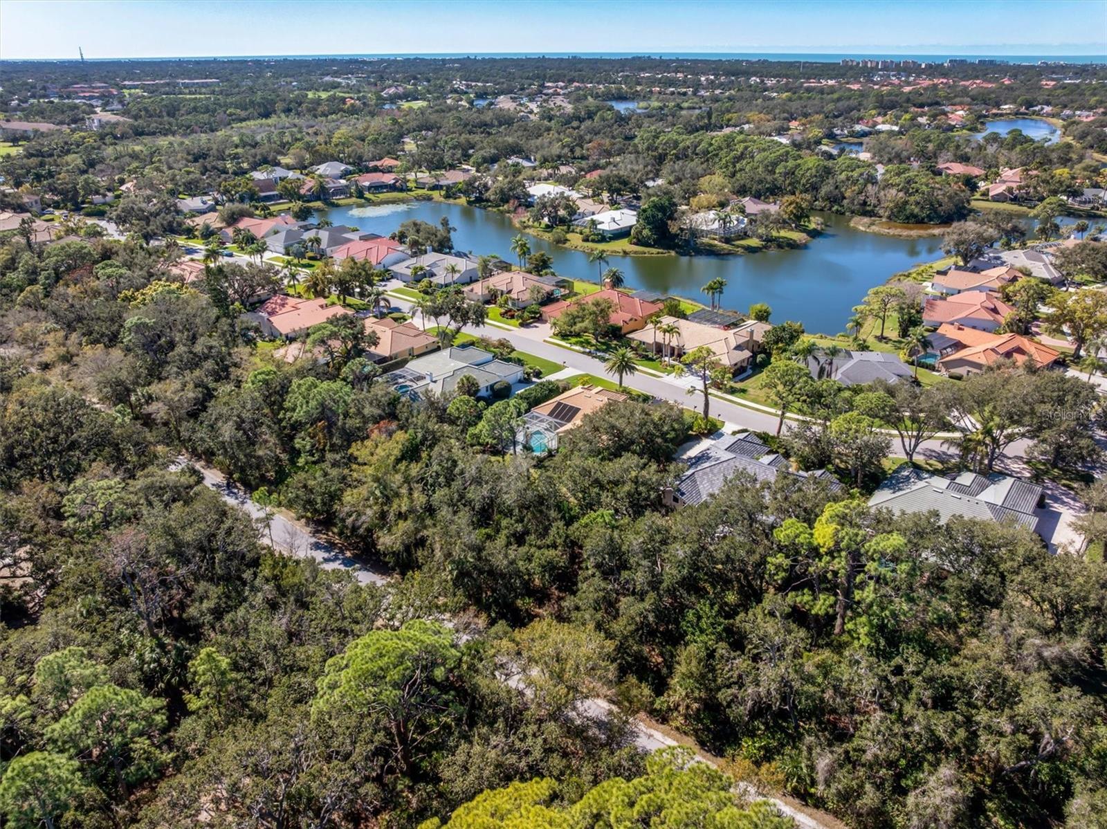 Image 41 of 50 For 8468 Woodbriar Drive