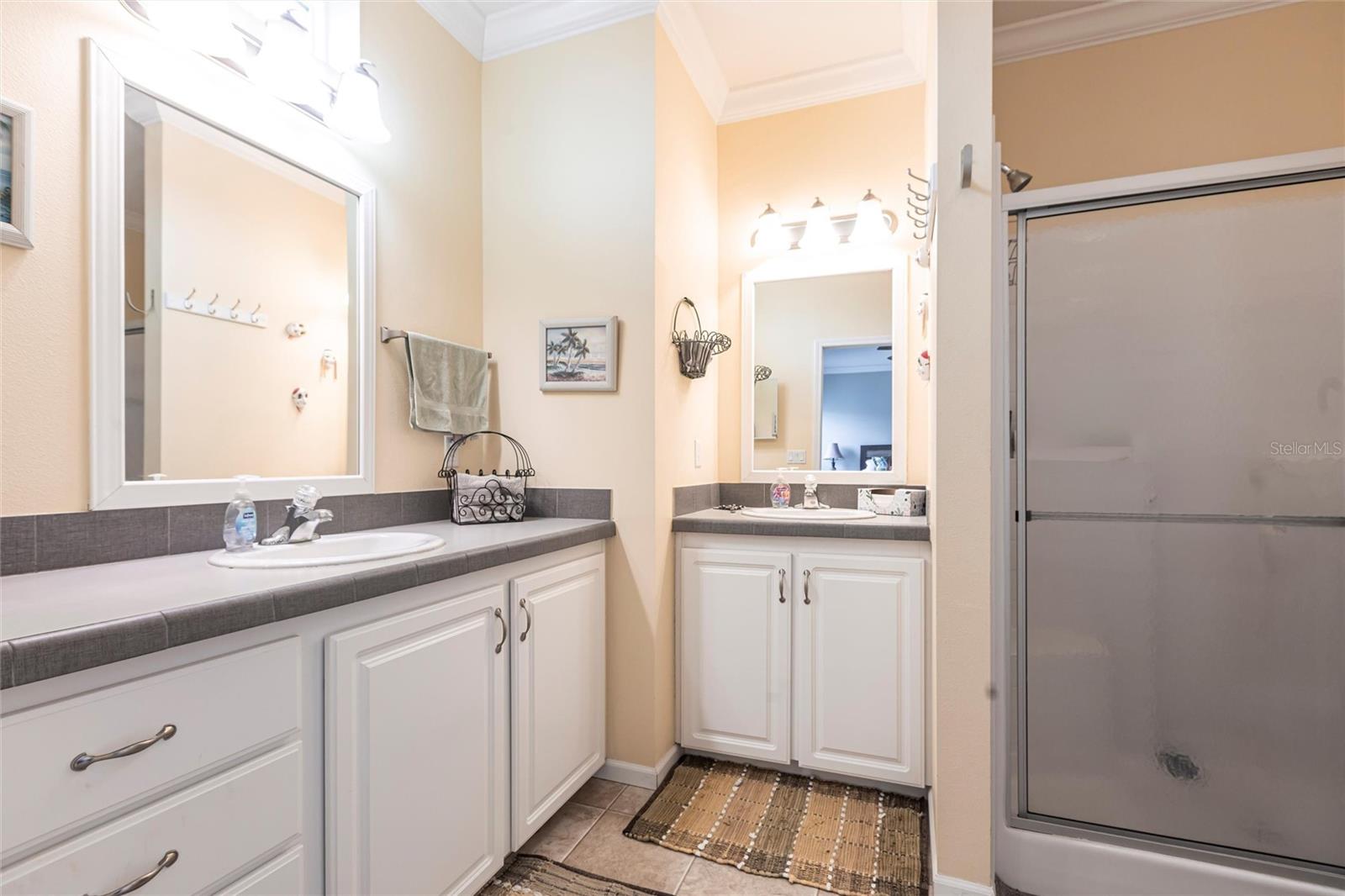 Image 20 of 27 For 168 Duchess Avenue