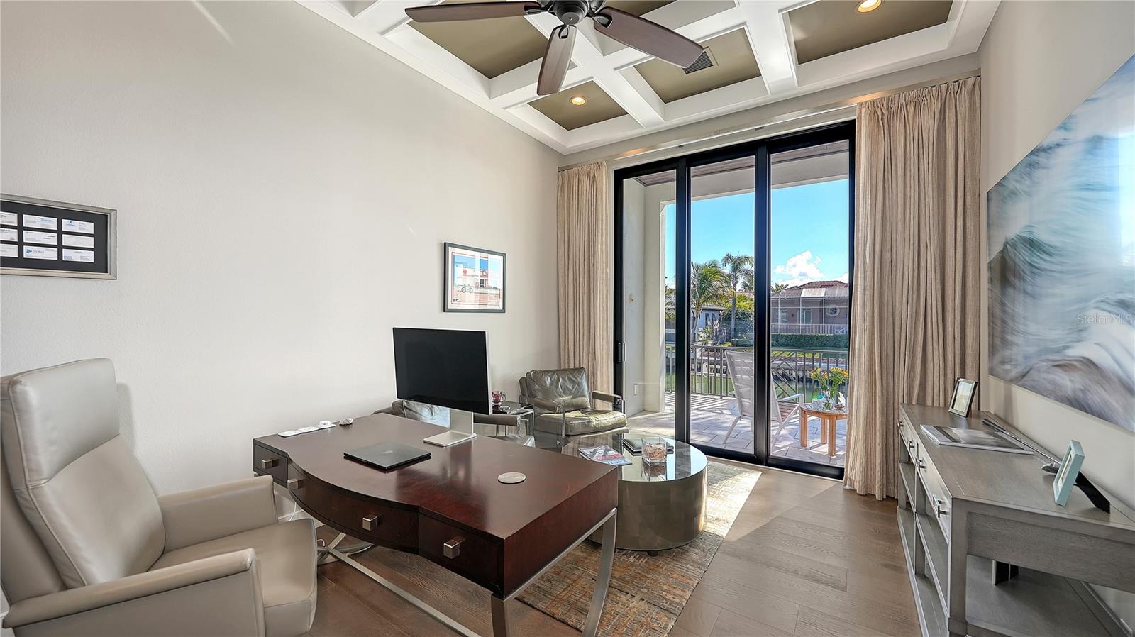 Listing photo id 19 for 590 Birdie Lane