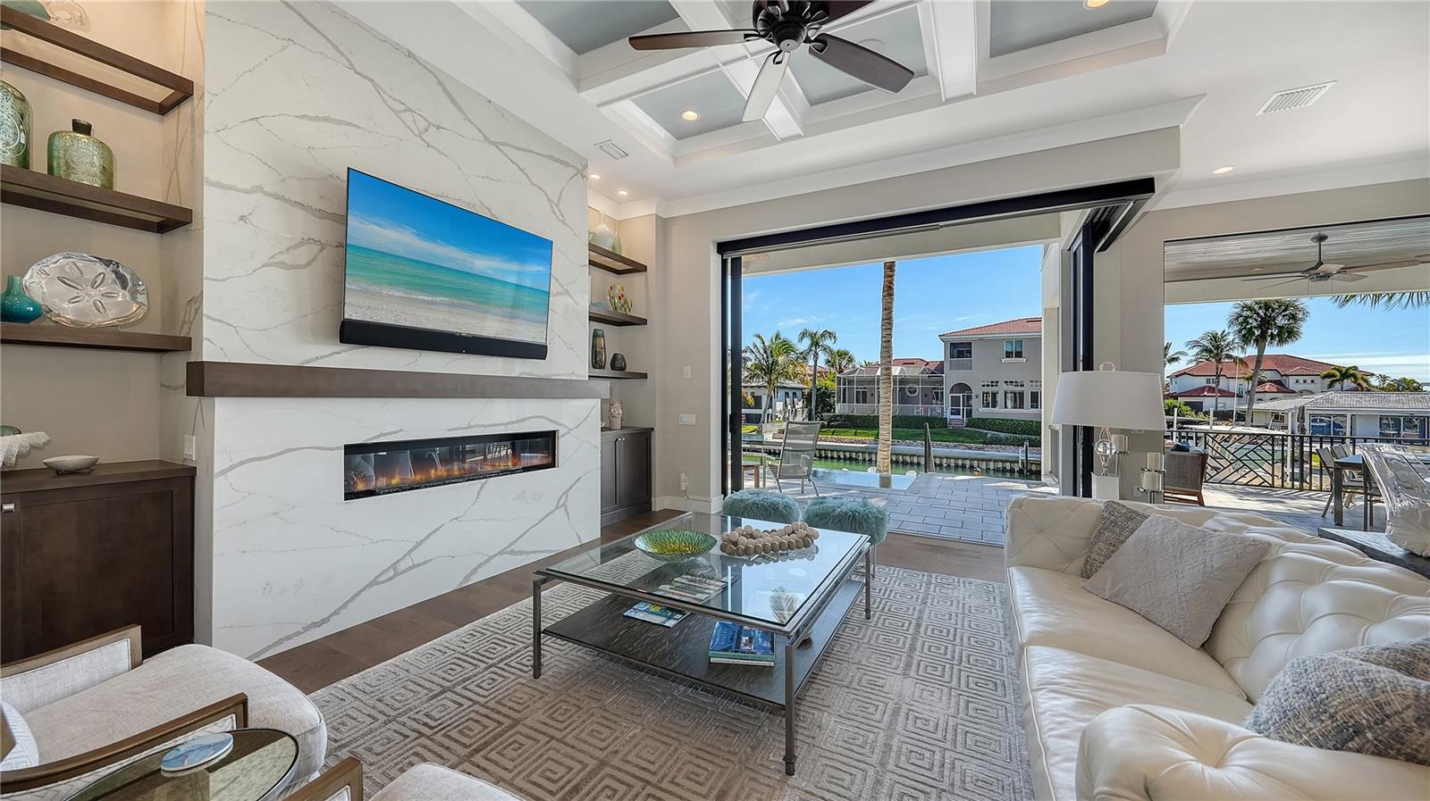 Listing photo id 1 for 590 Birdie Lane