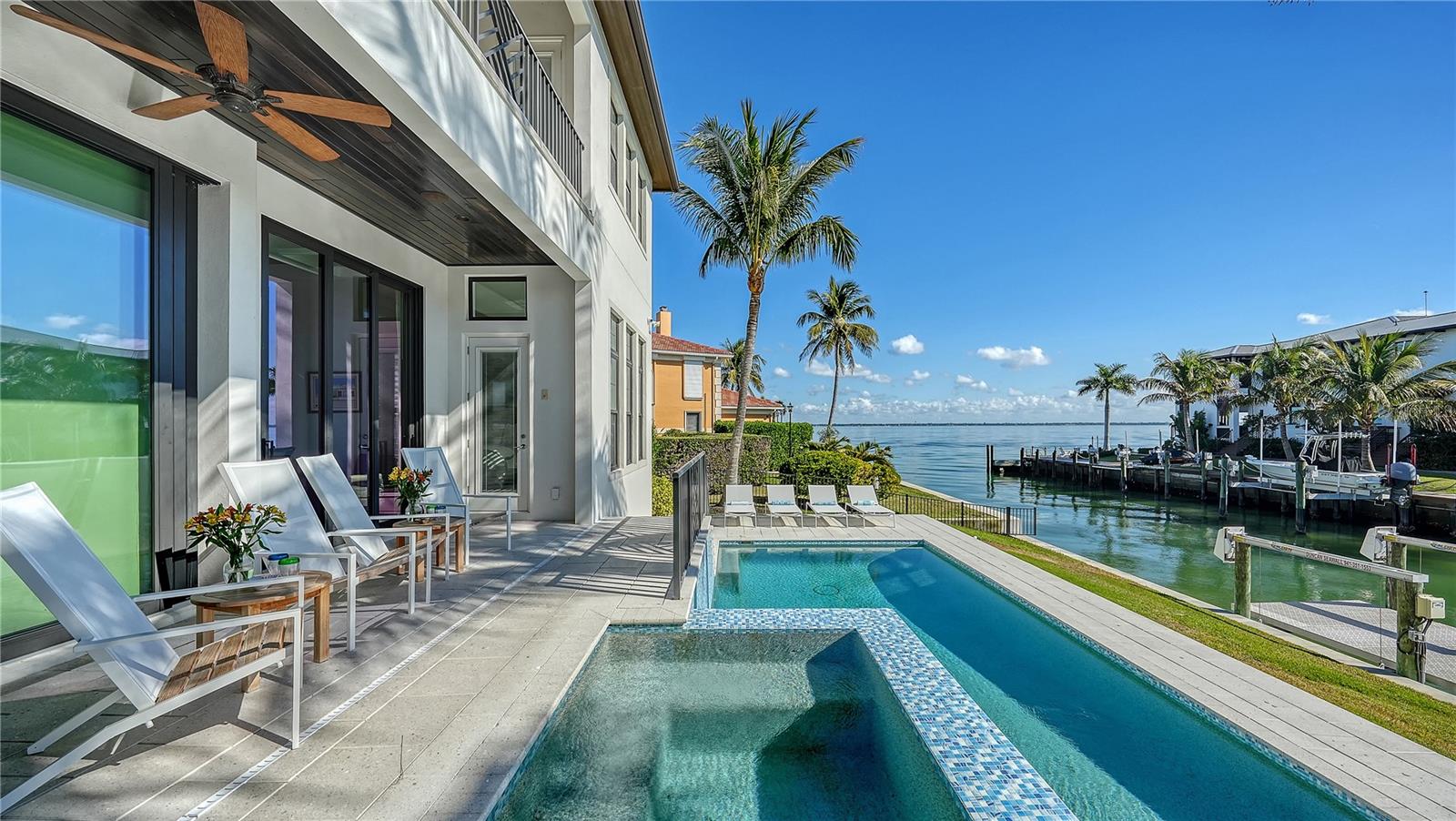 Listing photo id 41 for 590 Birdie Lane