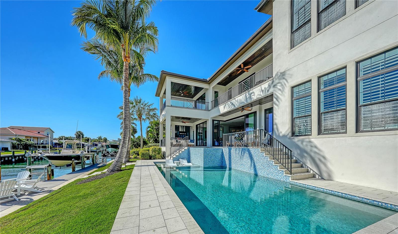 Listing photo id 45 for 590 Birdie Lane