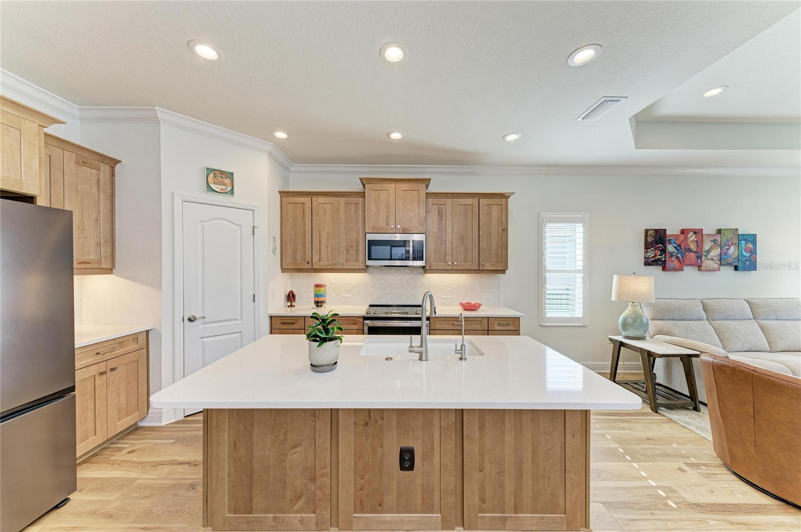 Image 17 of 91 For 9920 Crystal Isle Circle