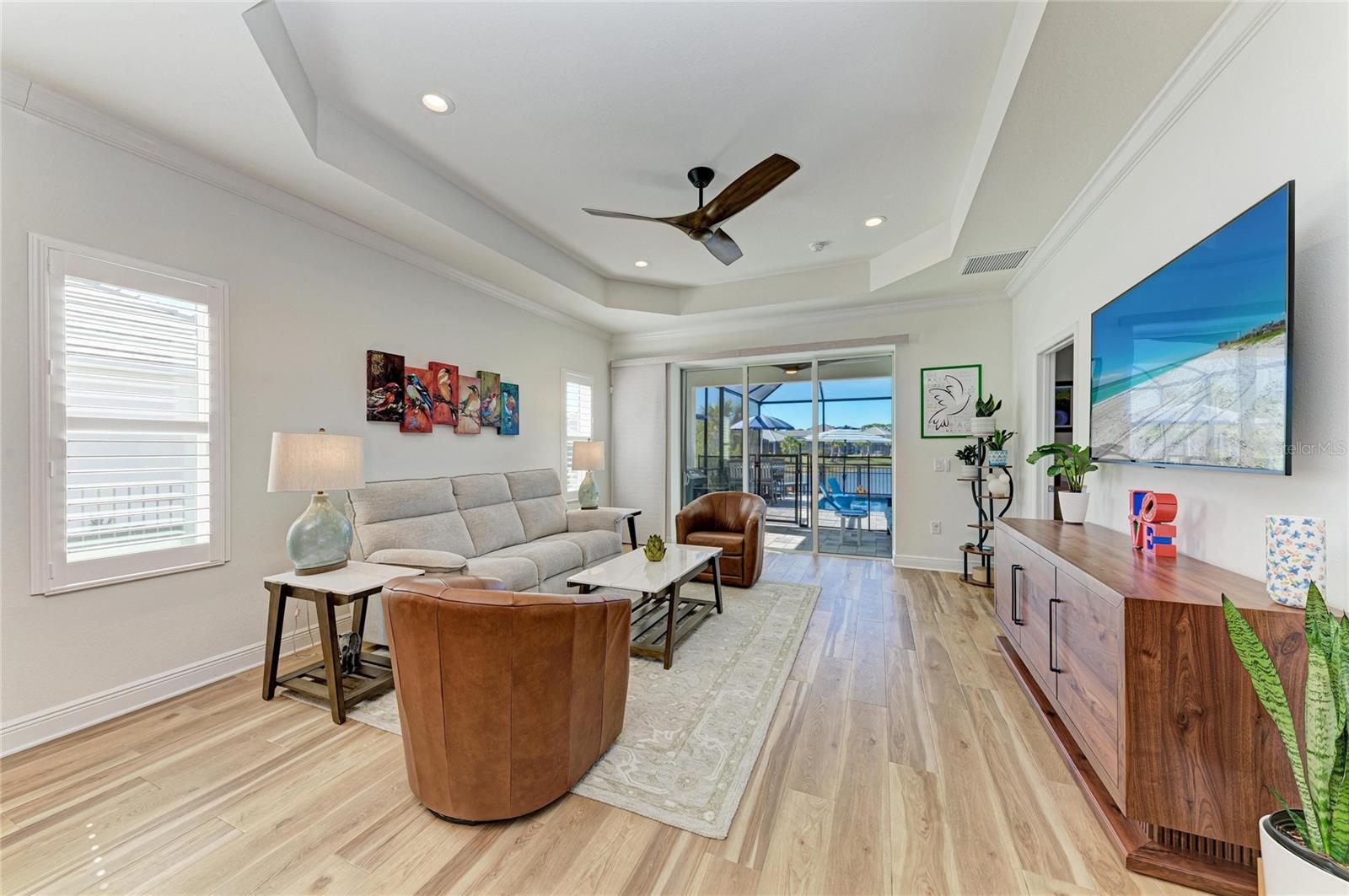 Image 28 of 91 For 9920 Crystal Isle Circle