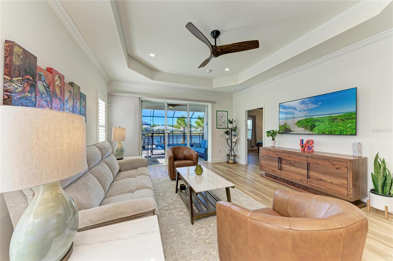 Image 4 of 91 For 9920 Crystal Isle Circle