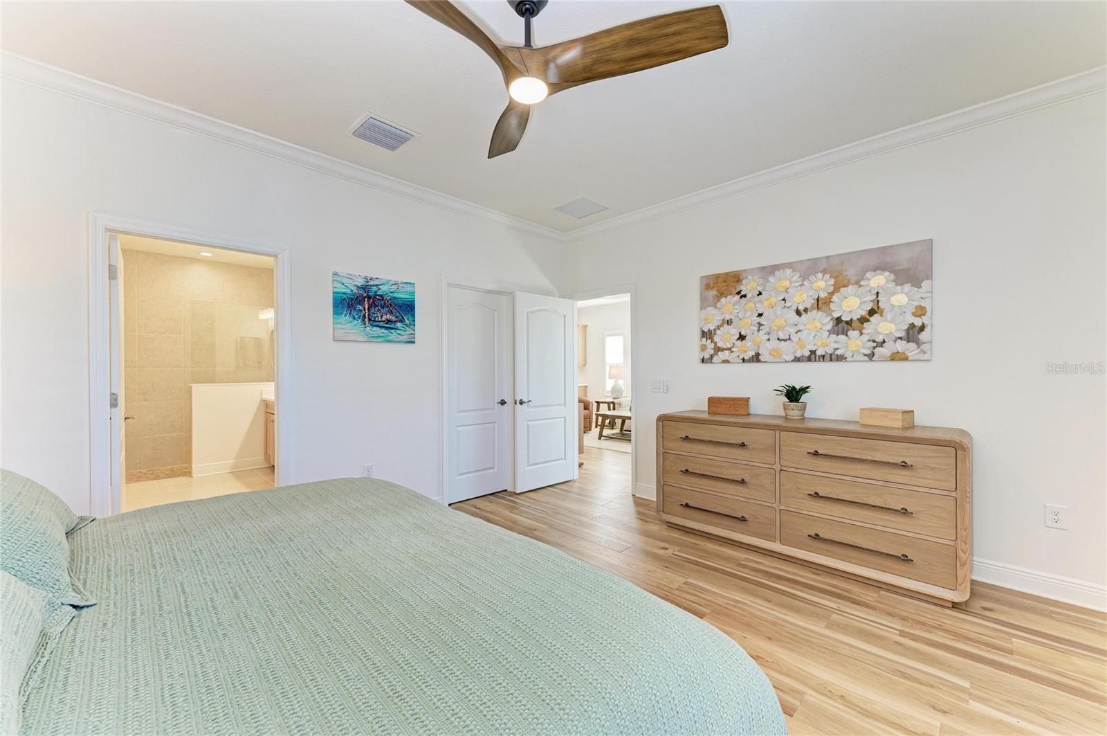 Image 44 of 91 For 9920 Crystal Isle Circle