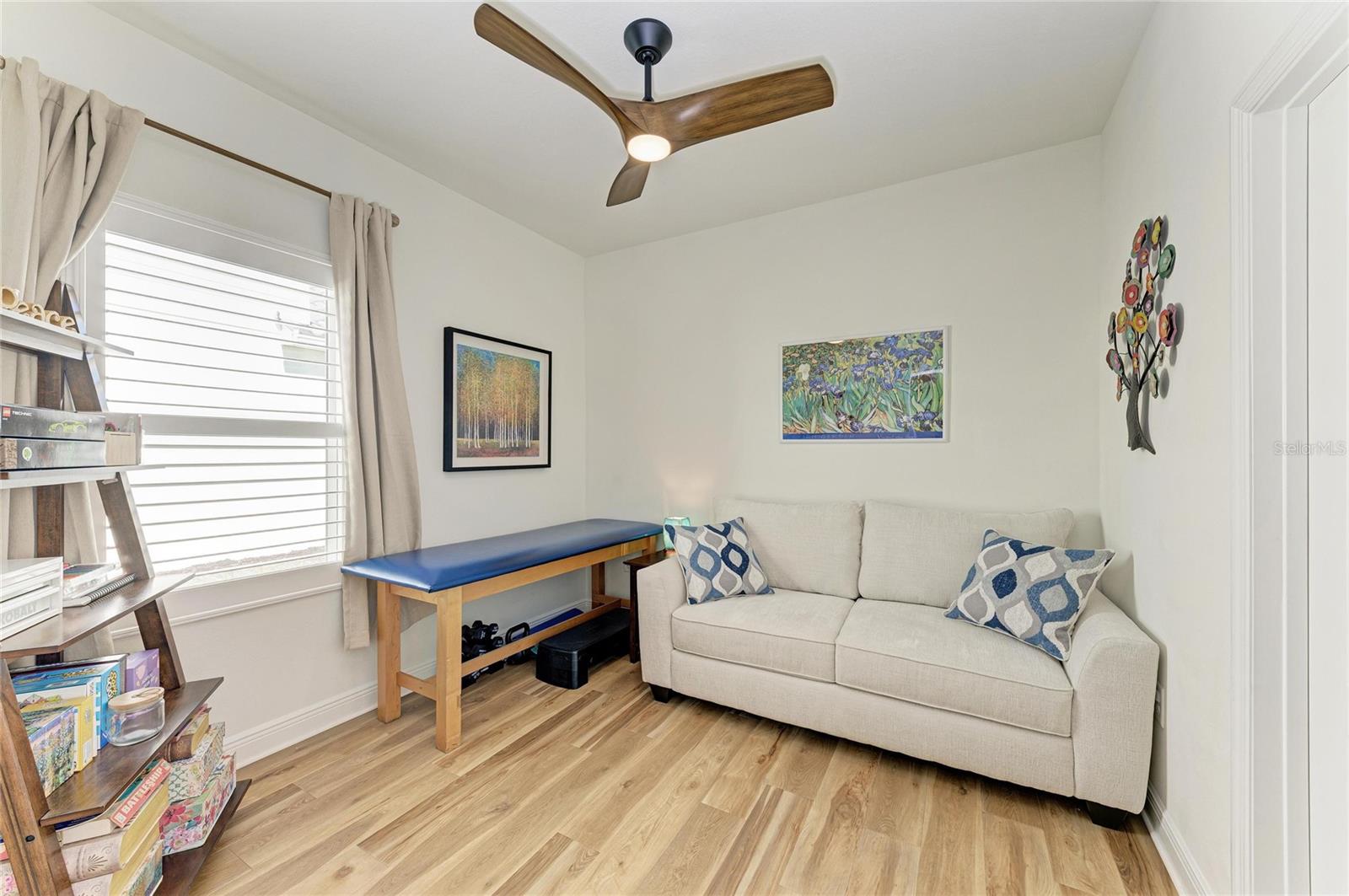 Image 48 of 91 For 9920 Crystal Isle Circle