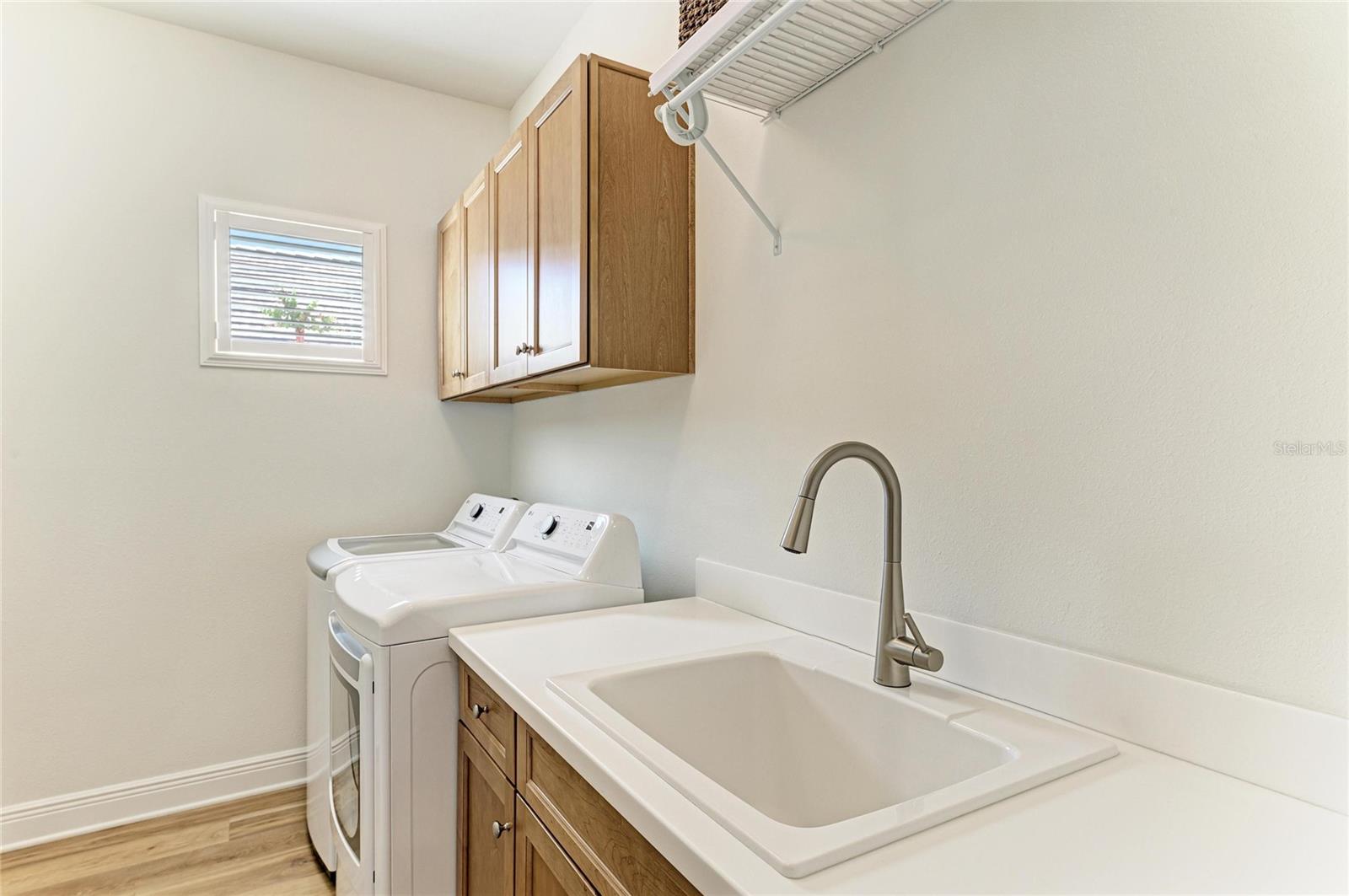 Image 53 of 91 For 9920 Crystal Isle Circle