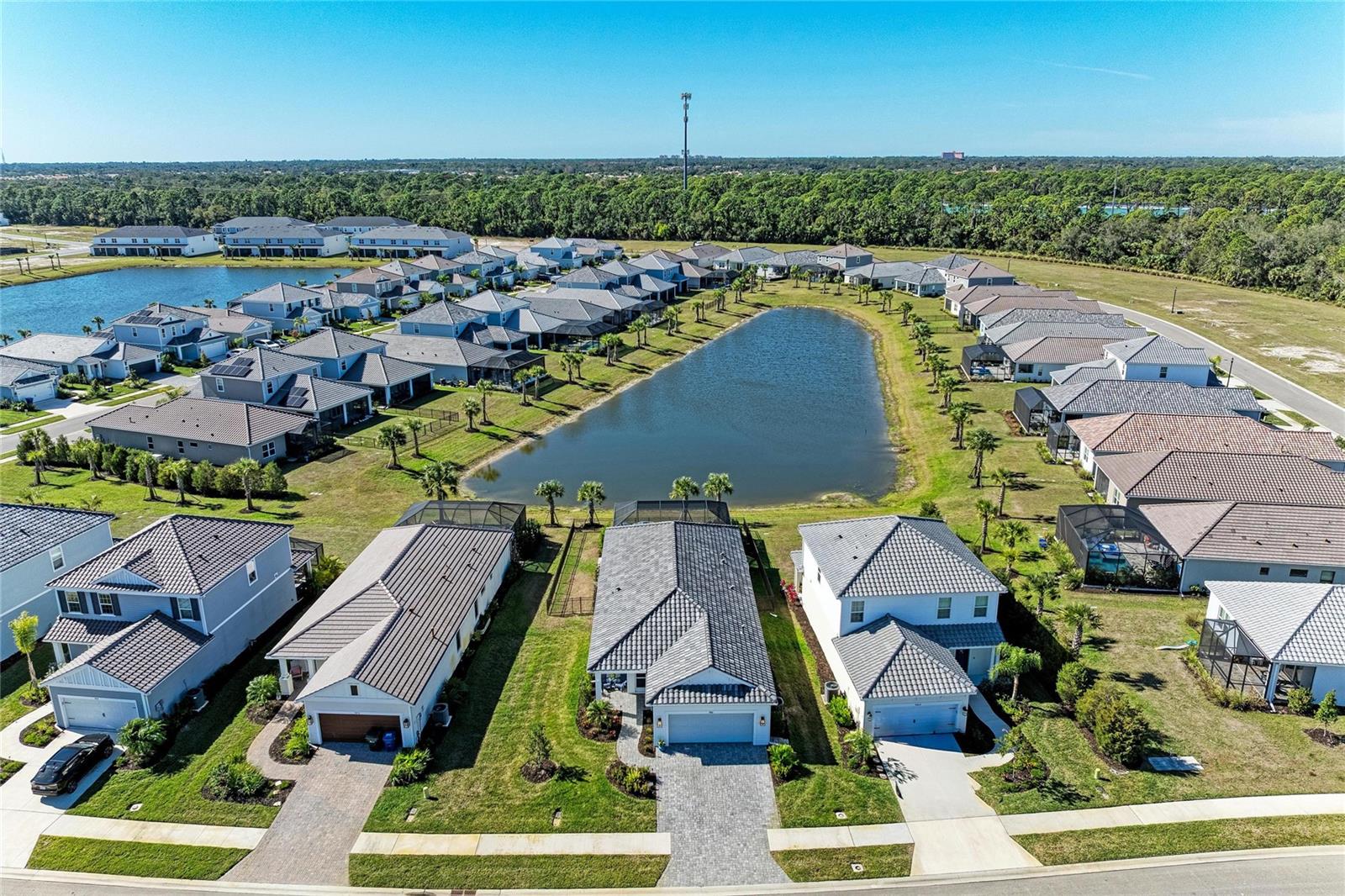 Image 59 of 91 For 9920 Crystal Isle Circle