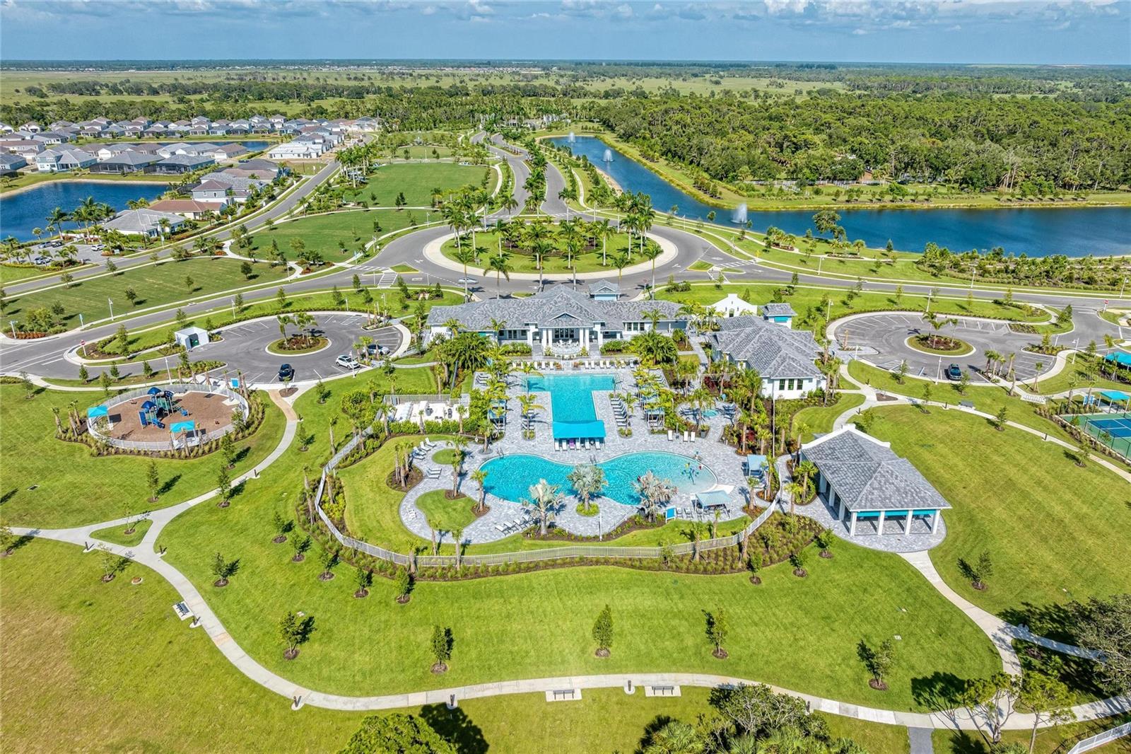 Image 72 of 91 For 9920 Crystal Isle Circle