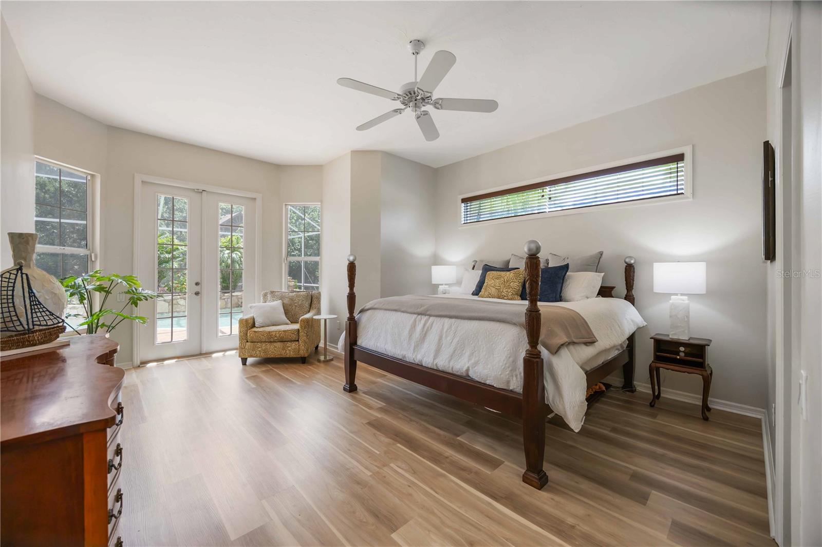 Image 28 of 89 For 9915 Old Hyde Park Place