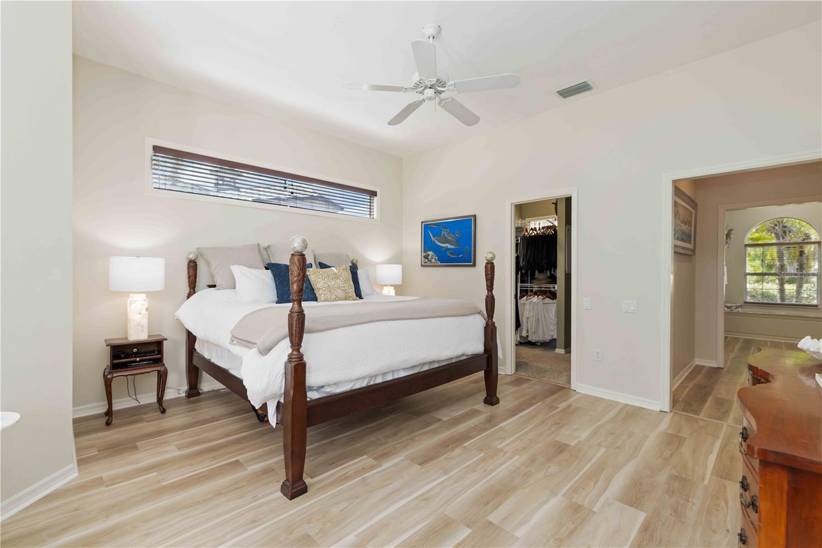 Image 32 of 89 For 9915 Old Hyde Park Place