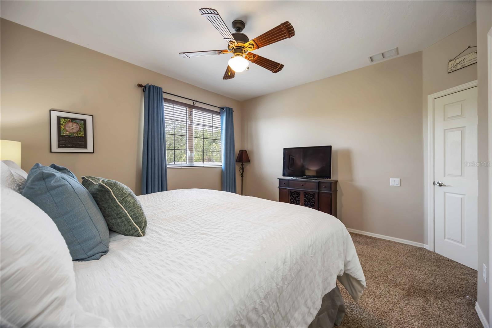 Image 56 of 89 For 9915 Old Hyde Park Place