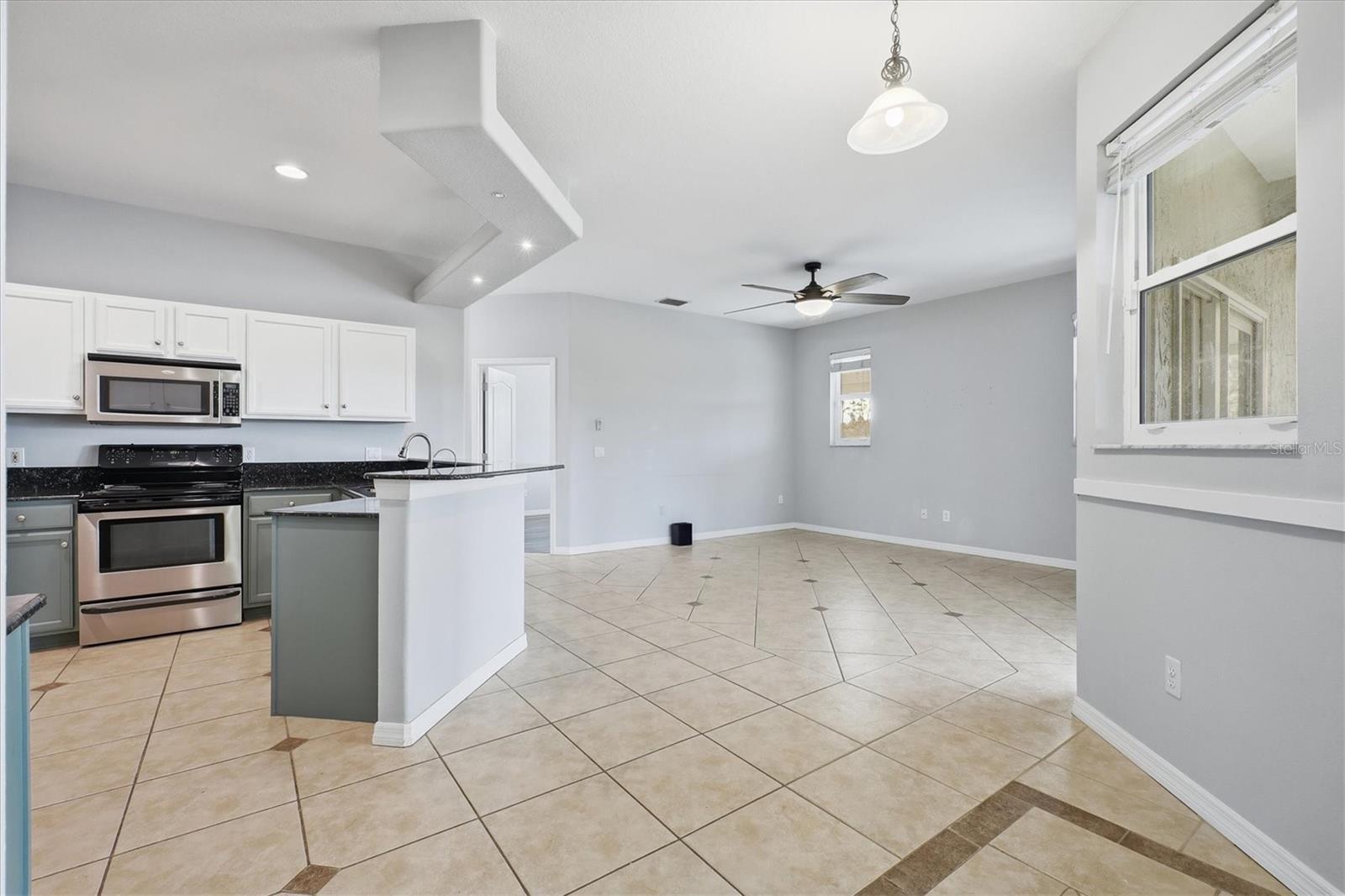 Image 15 of 47 For 26212 82nd Avenue E