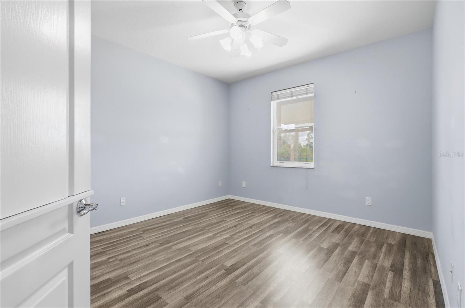 Image 22 of 47 For 26212 82nd Avenue E