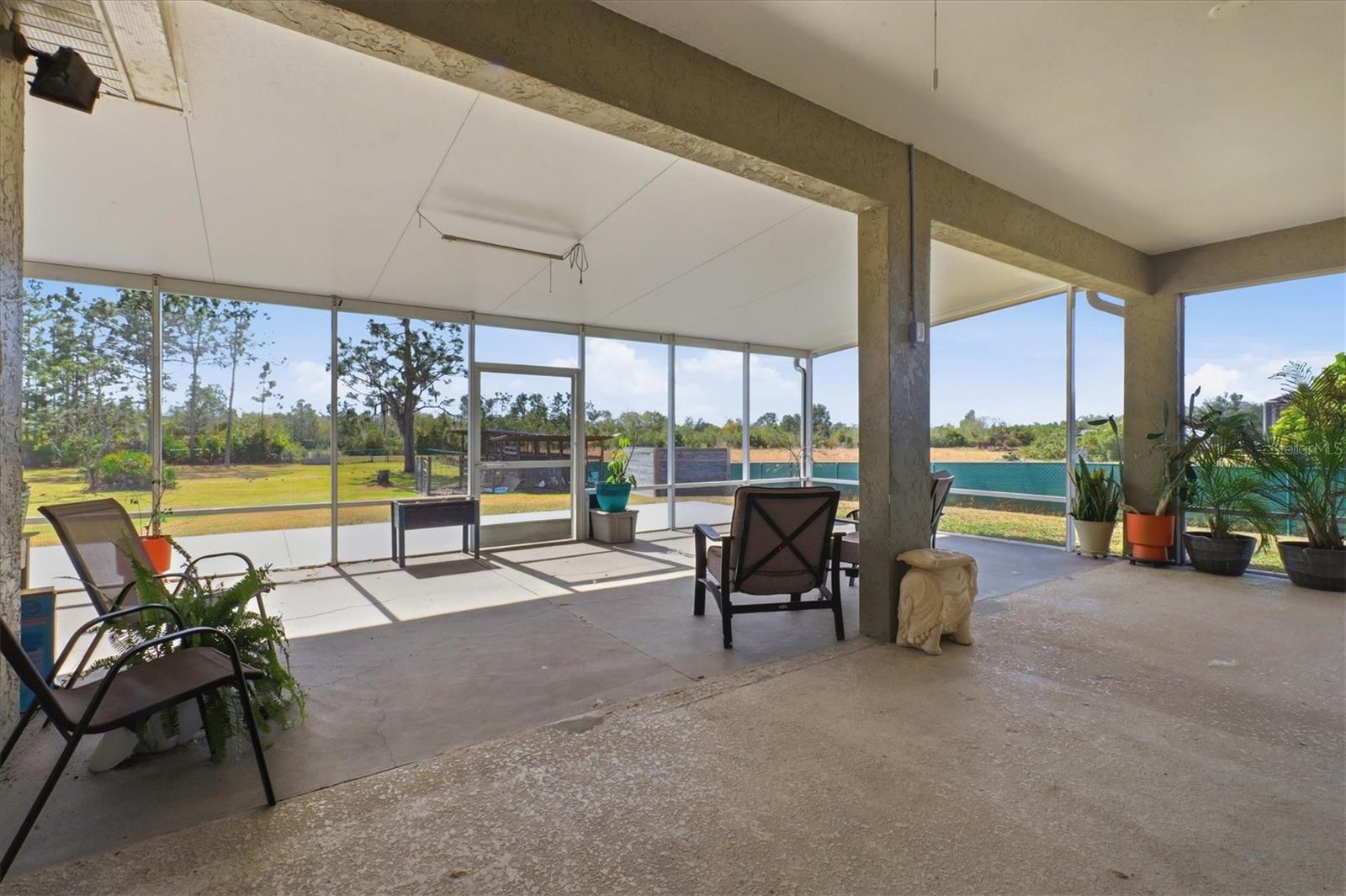 Image 32 of 47 For 26212 82nd Avenue E