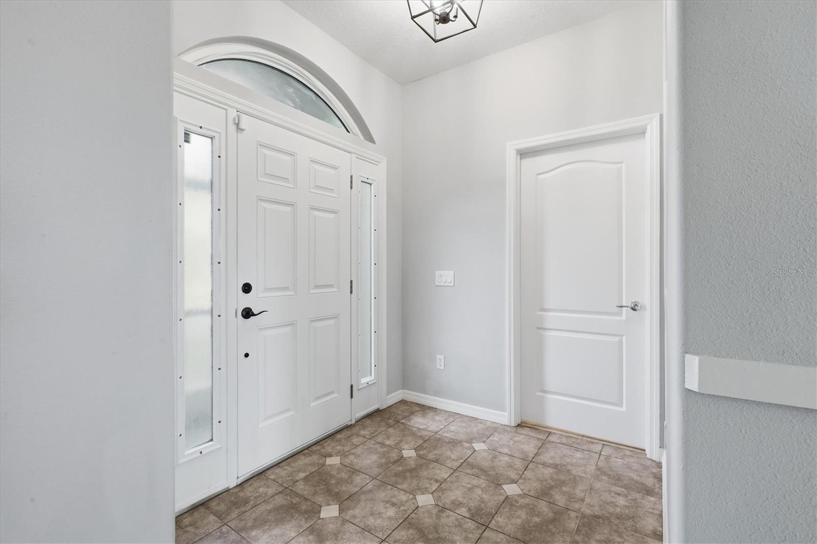 Image 8 of 47 For 26212 82nd Avenue E