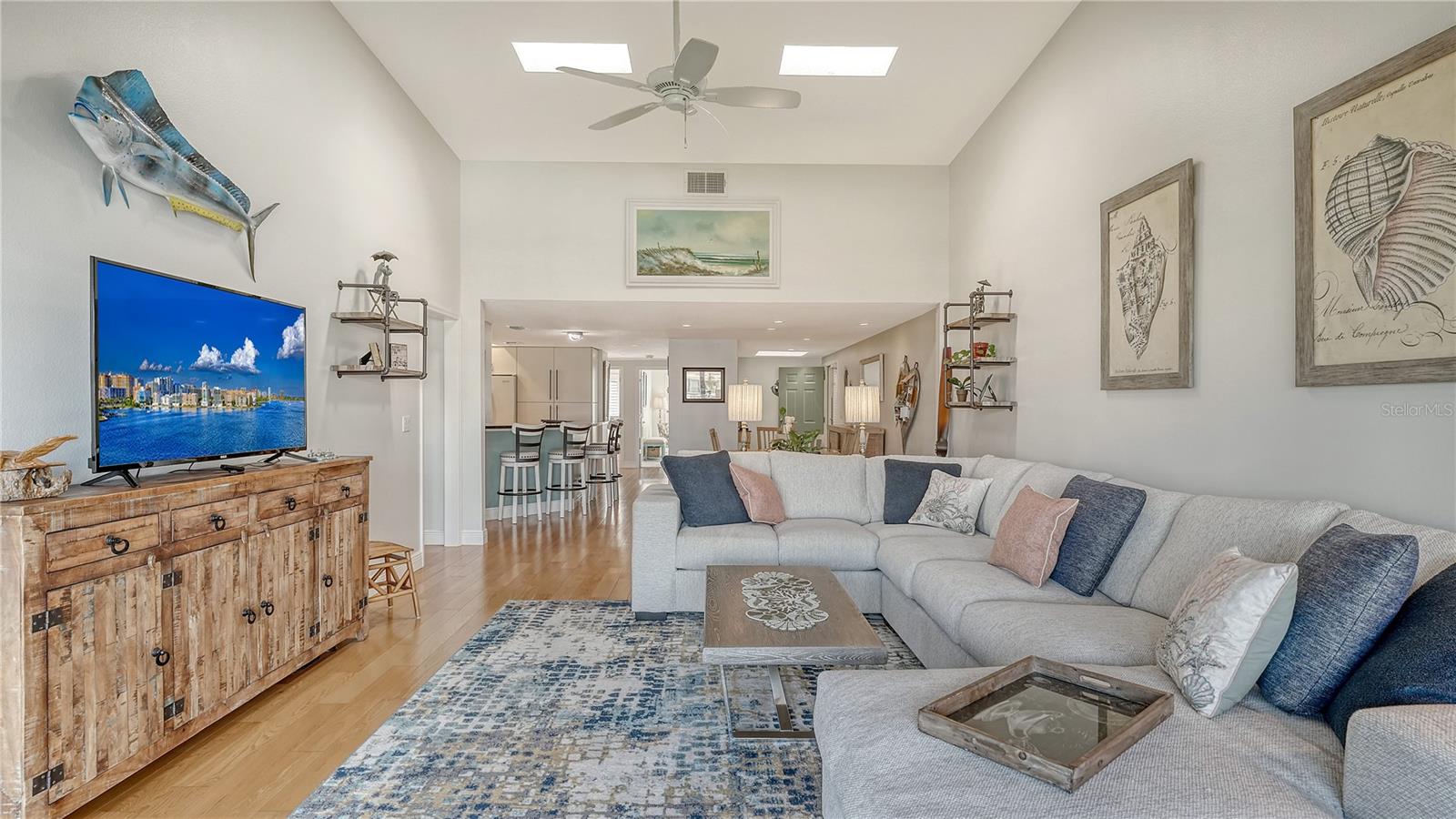 Image 16 of 62 For 4104 128th Street W 704