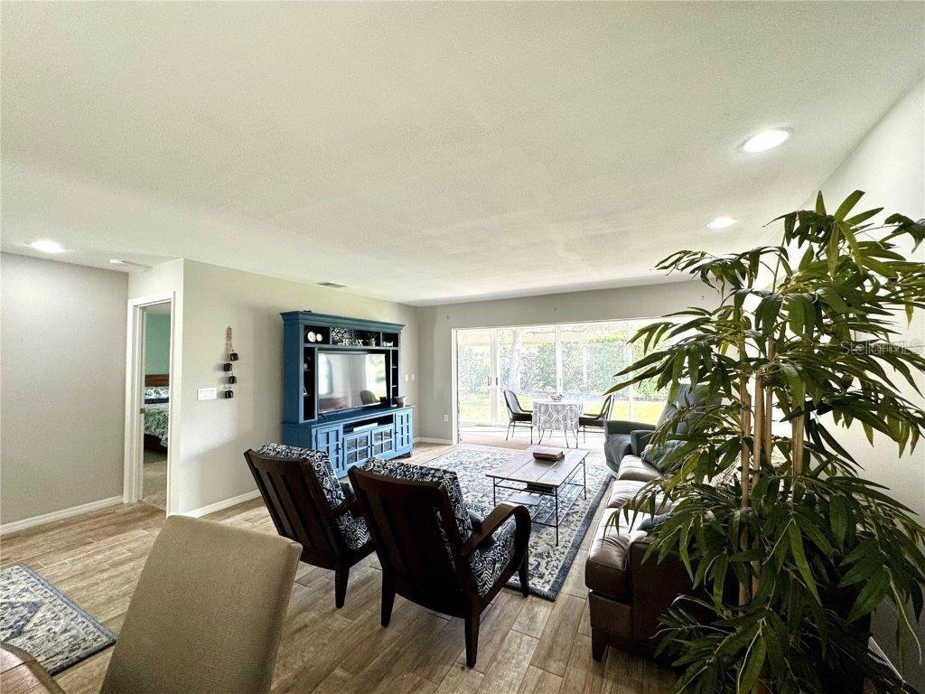 Image 12 of 67 For 3148 Ringwood Meadow 53