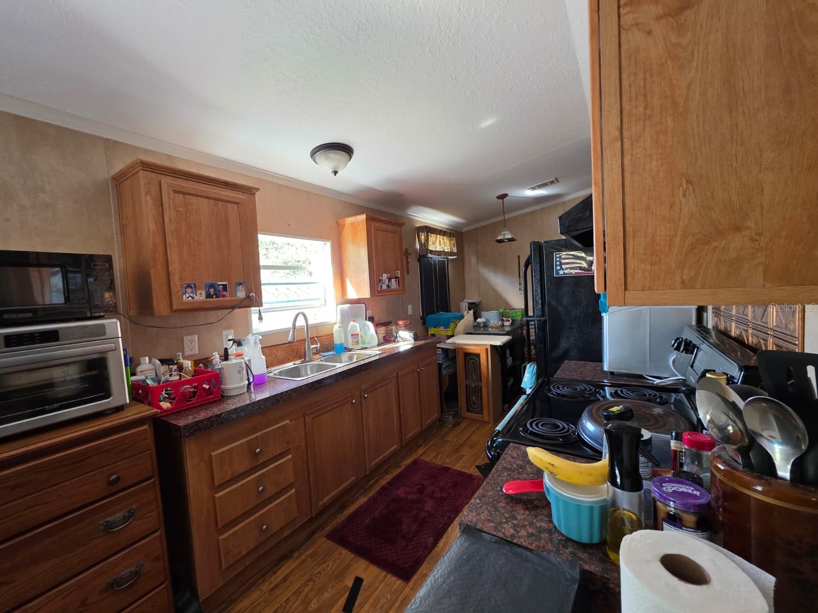 Image 20 of 21 For 2000 Palm Street