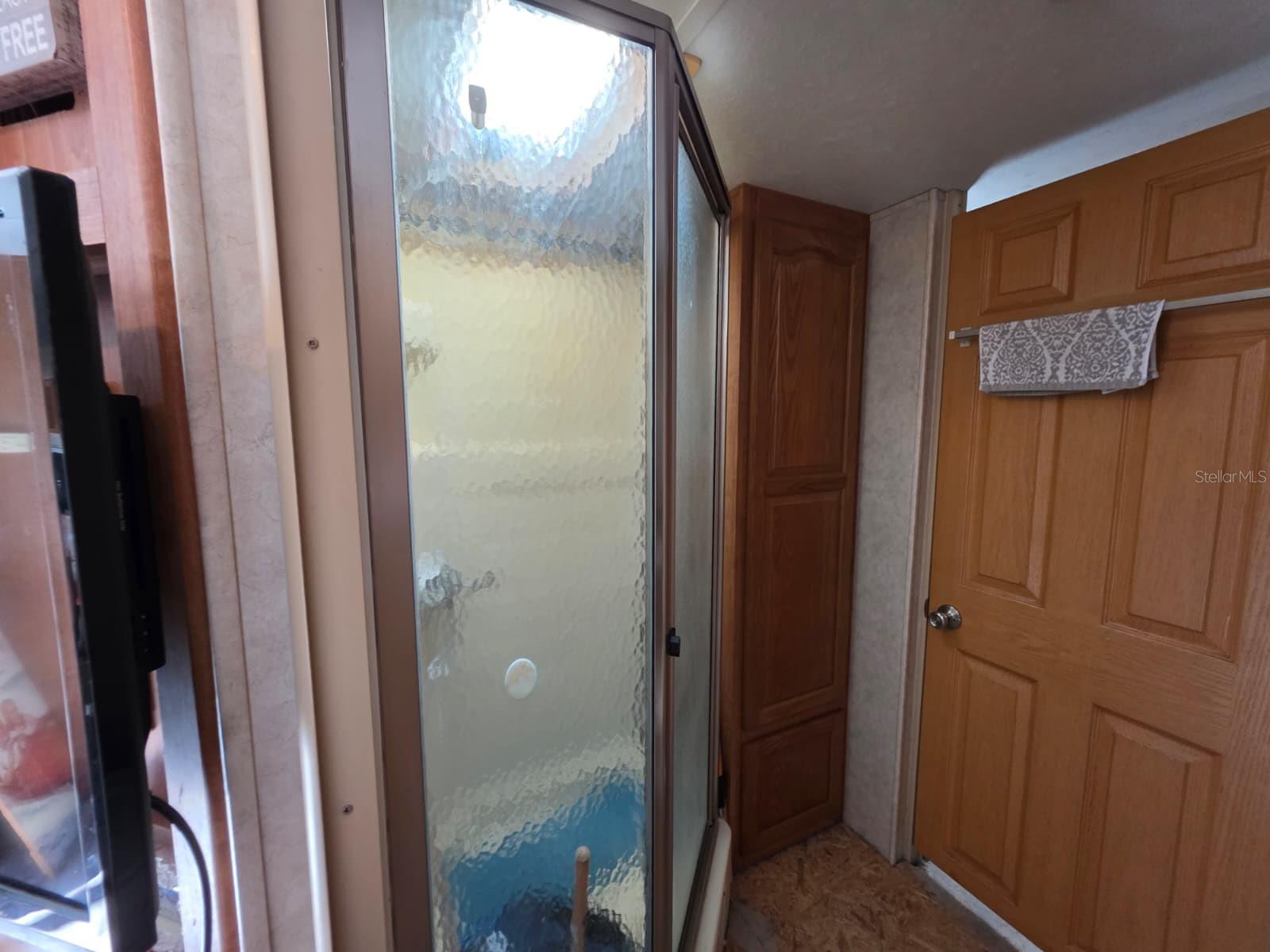 Image 3 of 21 For 2000 Palm Street