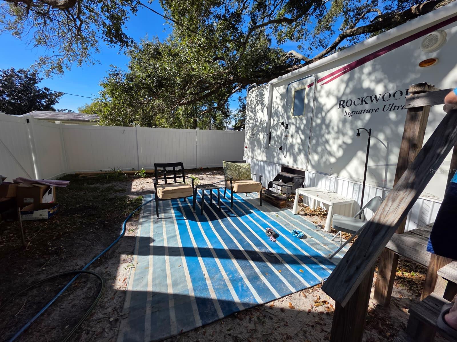 Image 7 of 21 For 2000 Palm Street