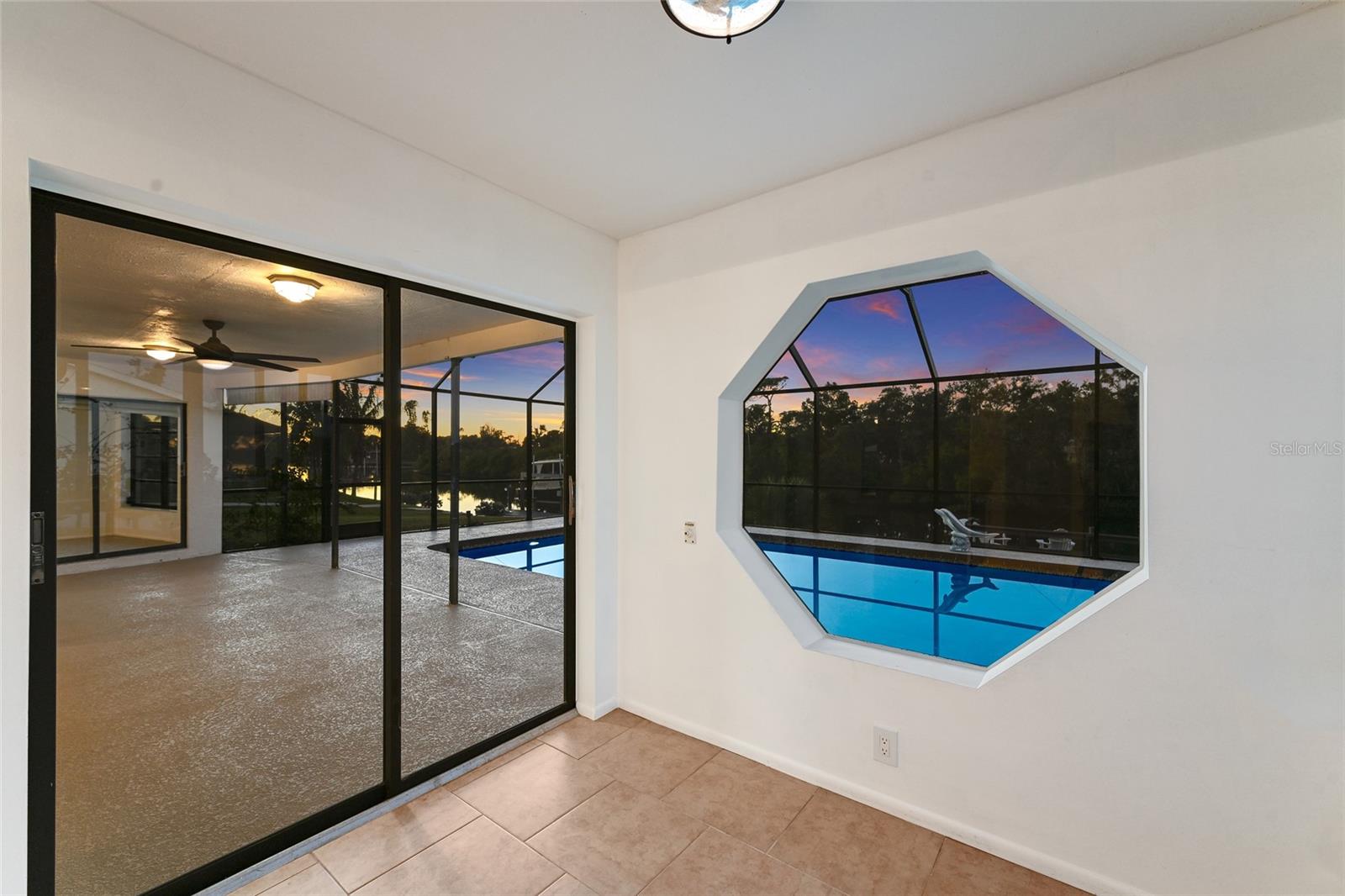 Image 16 of 53 For 5424 America Drive