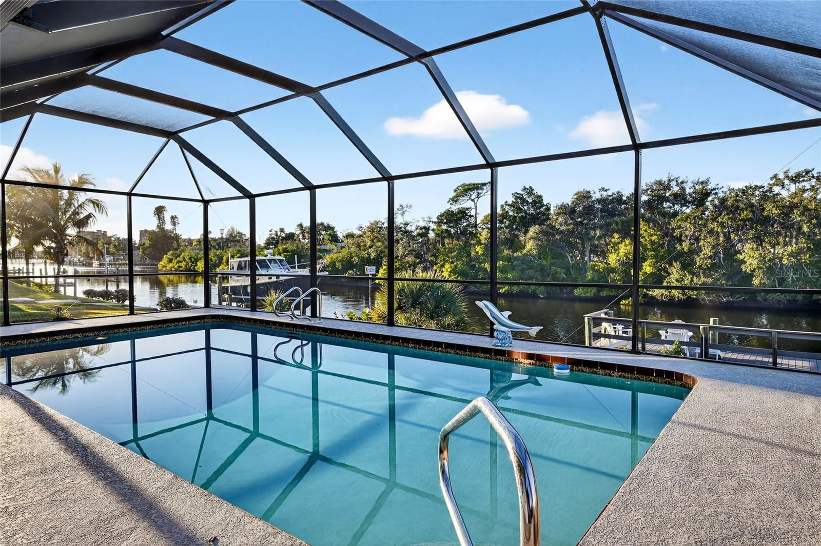 Image 38 of 53 For 5424 America Drive