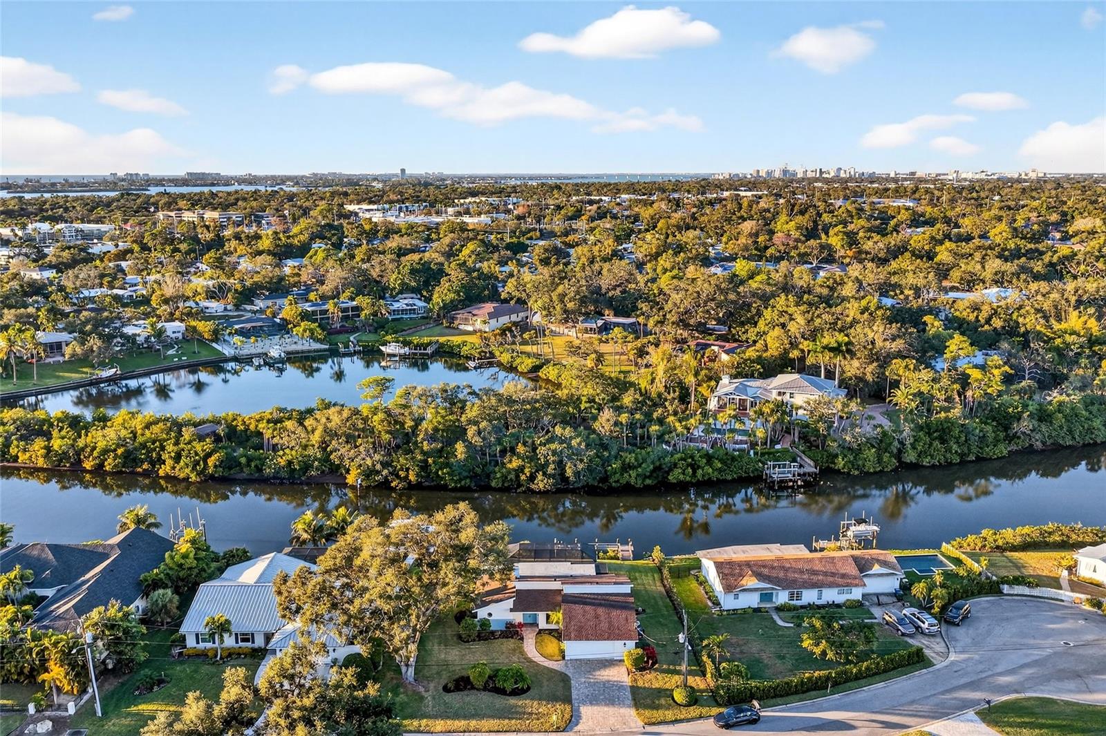 Image 43 of 53 For 5424 America Drive